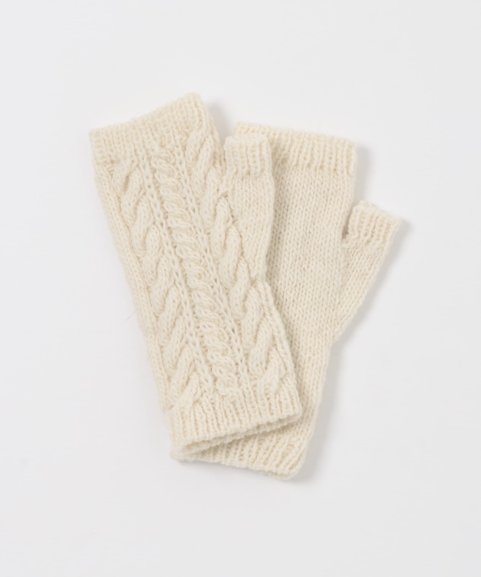 ペルーアラングローブ IVORY Free