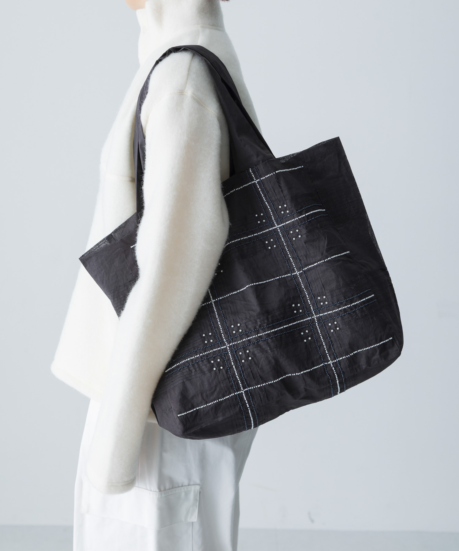 Khadi&co　BIRD Embroidery Bag