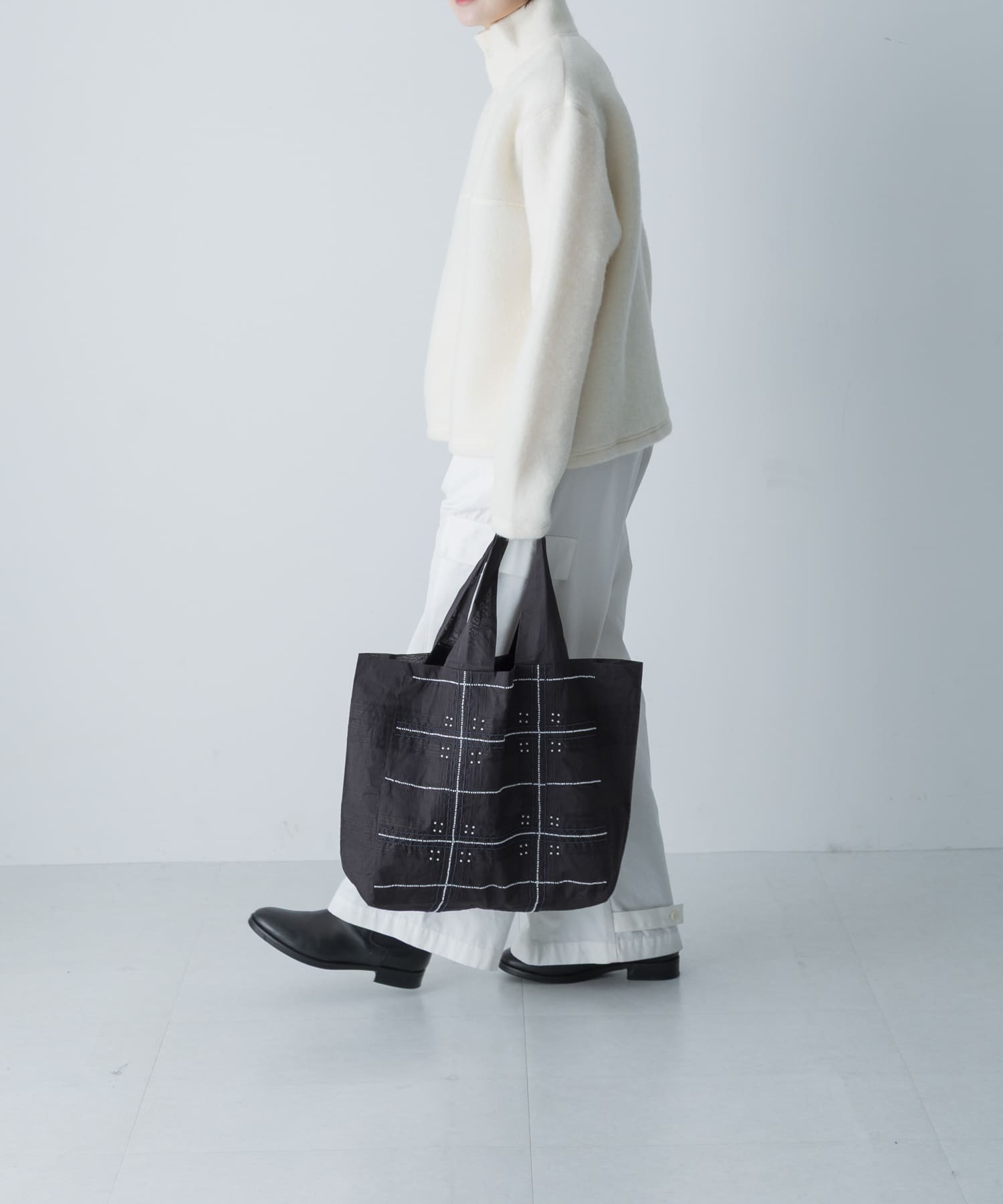 Khadi&co　BIRD Embroidery Bag BK Free