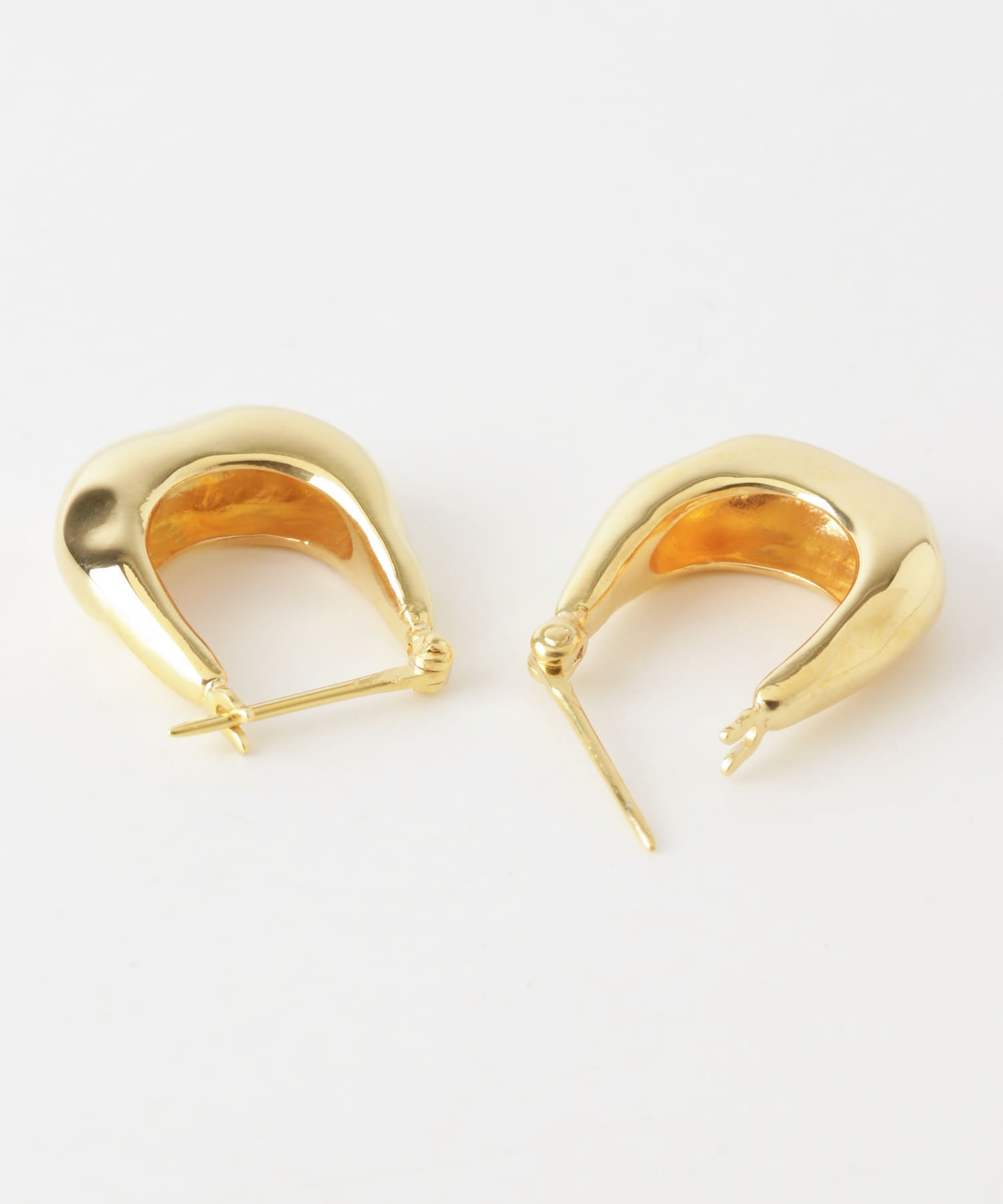 Aperdiem　Flow Square Hoop Pierce(G) Gold FREE