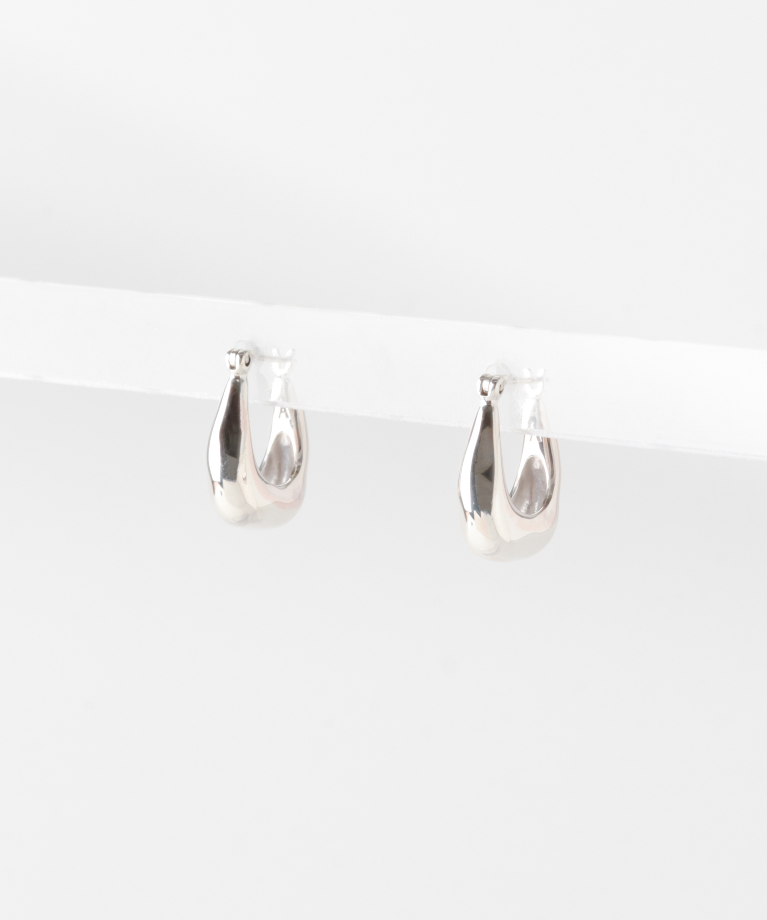 Aperdiem　Flow Square Hoop Pierce(SV)