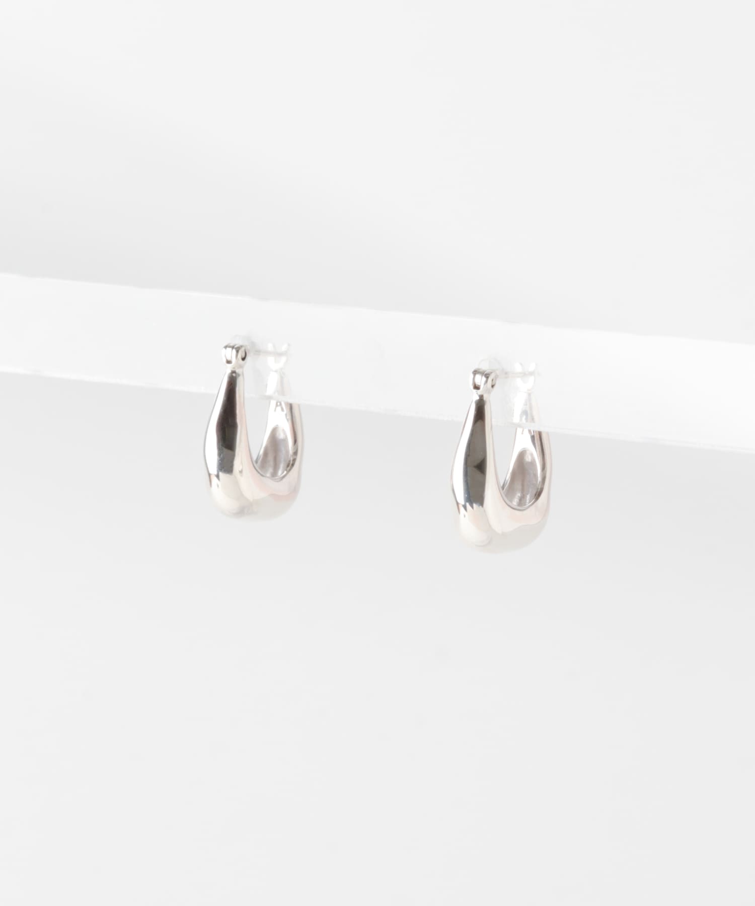 Aperdiem　Flow Square Hoop Pierce(SV)