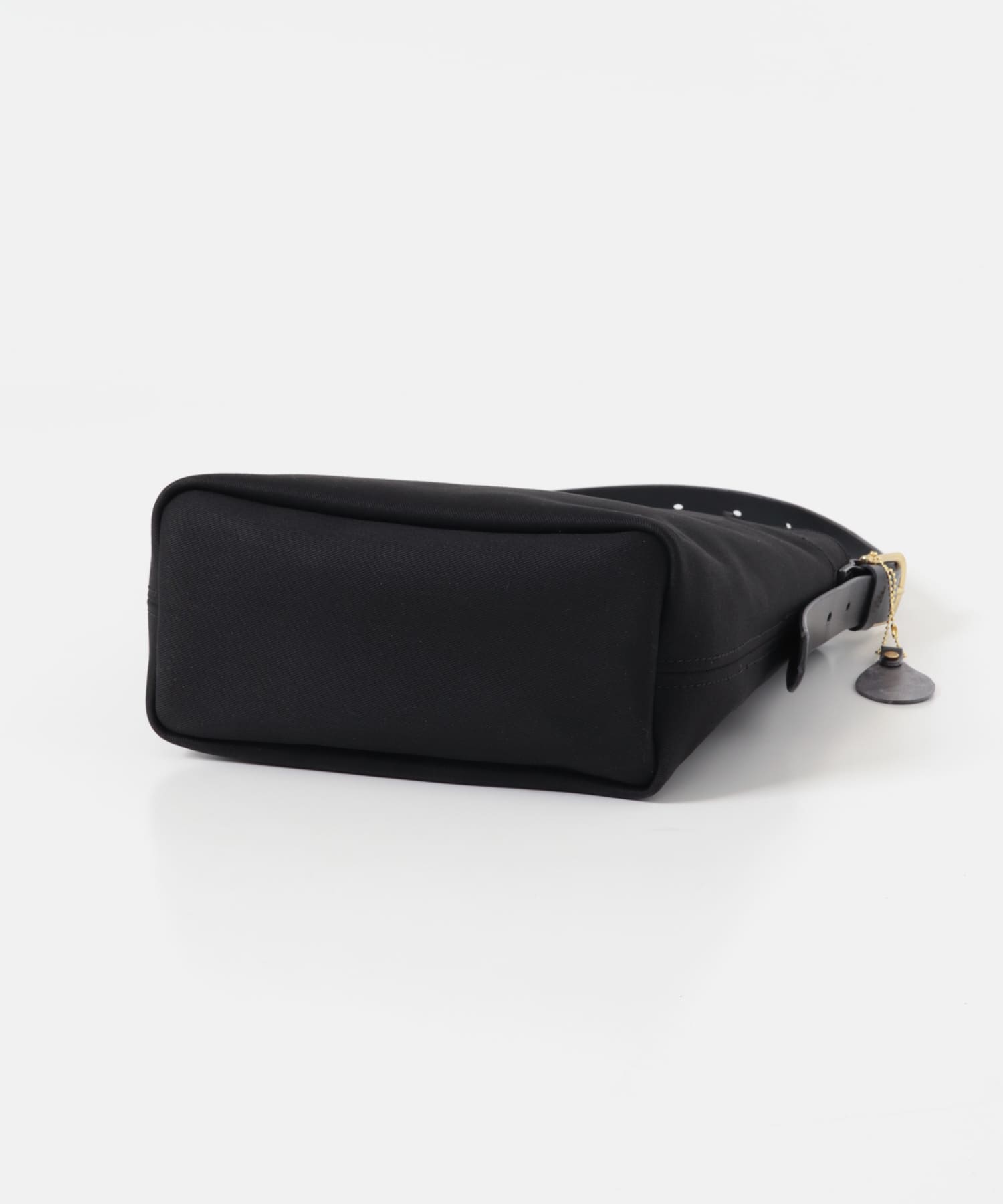 BRADY　LEVEN MINI BLACK -