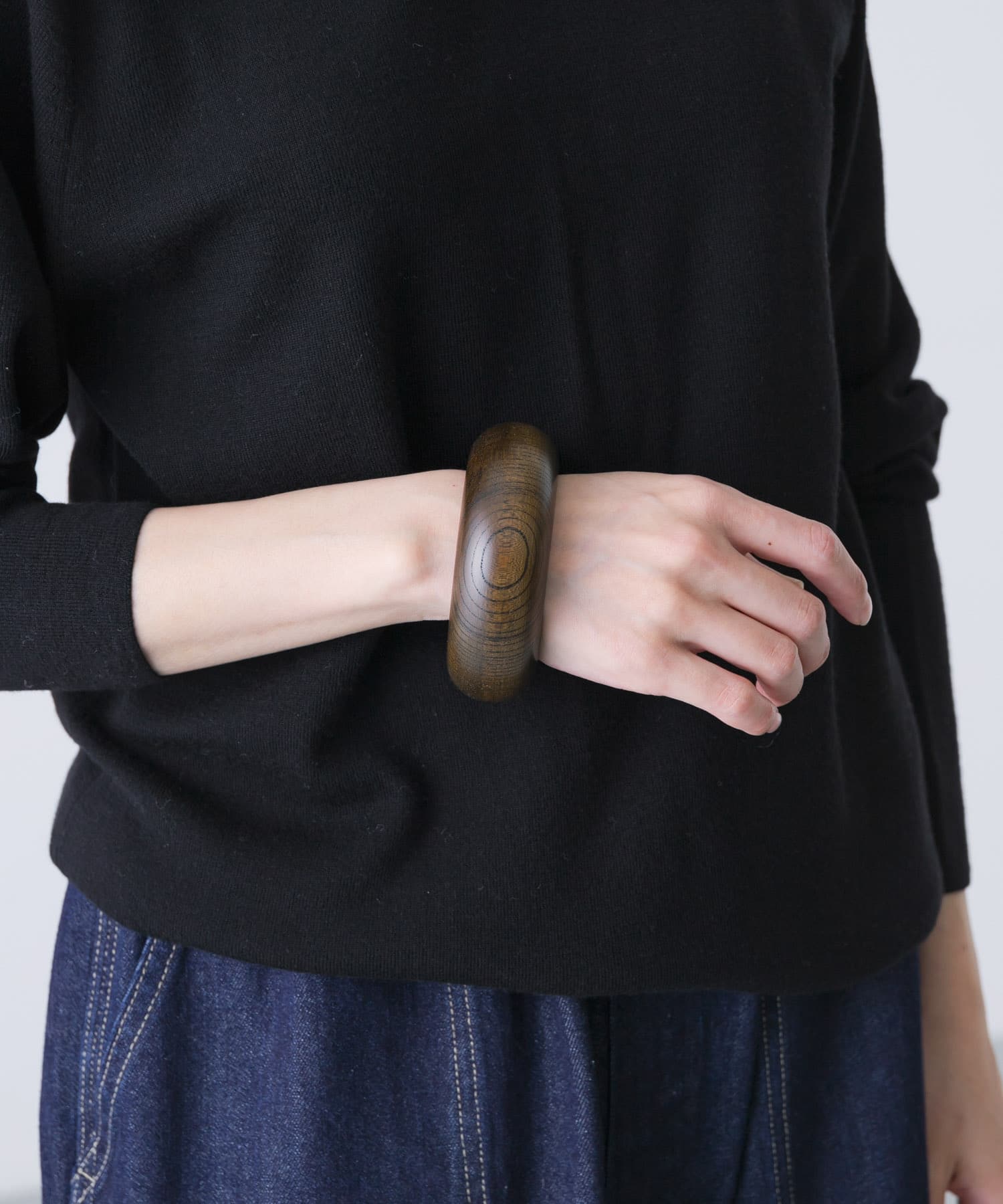 OCUCCI jewelry　Zelkova C bangle dark brown Free