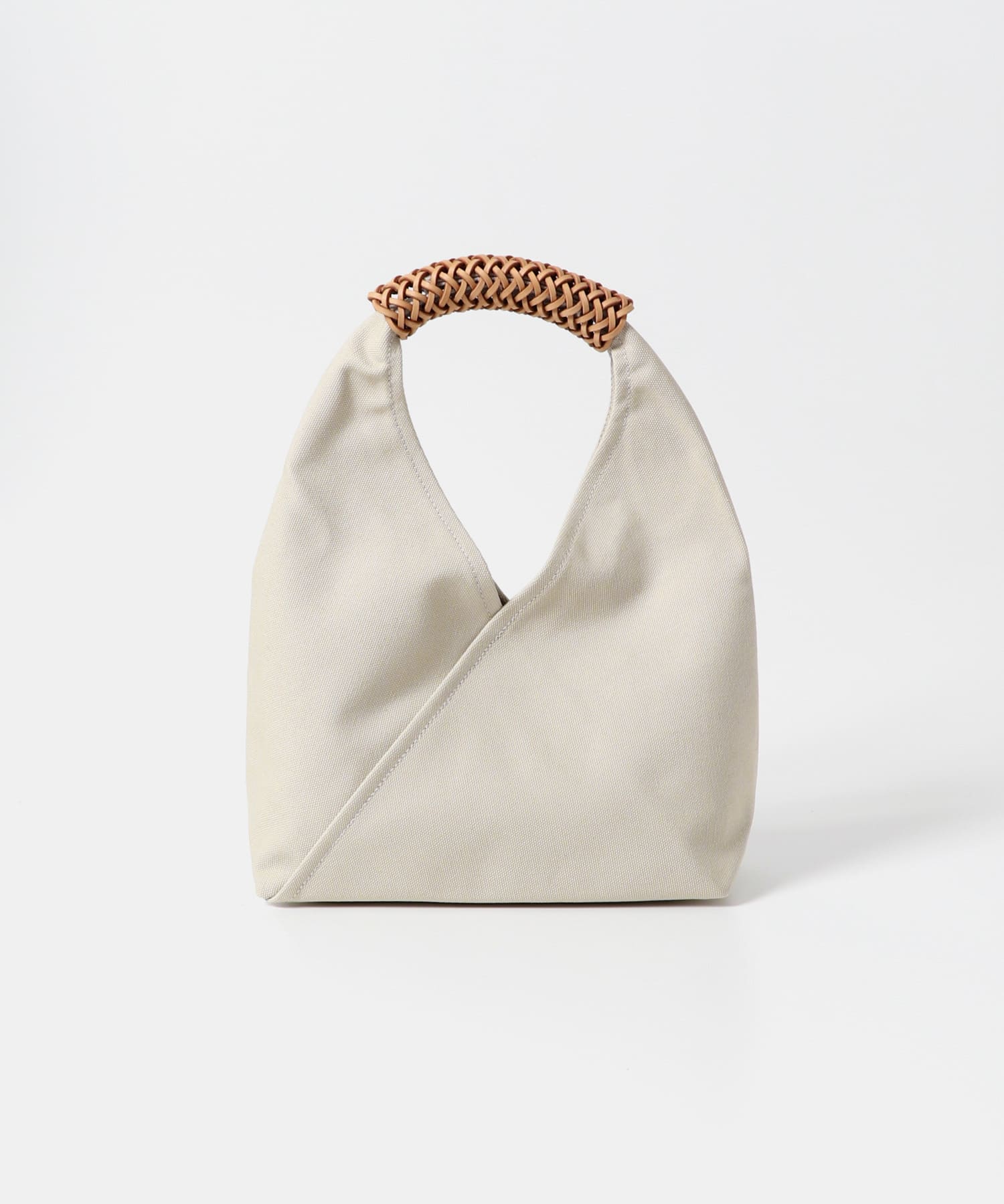 KAMARO’AN　Woven Triangle Bag 36