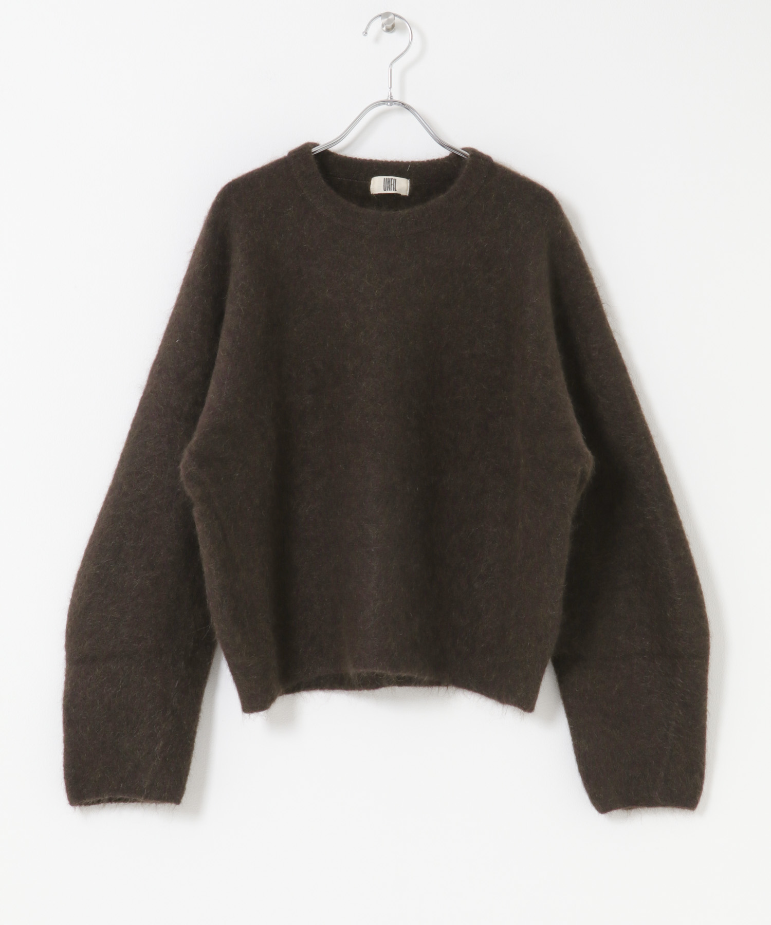 unfil　crew-neck pullover