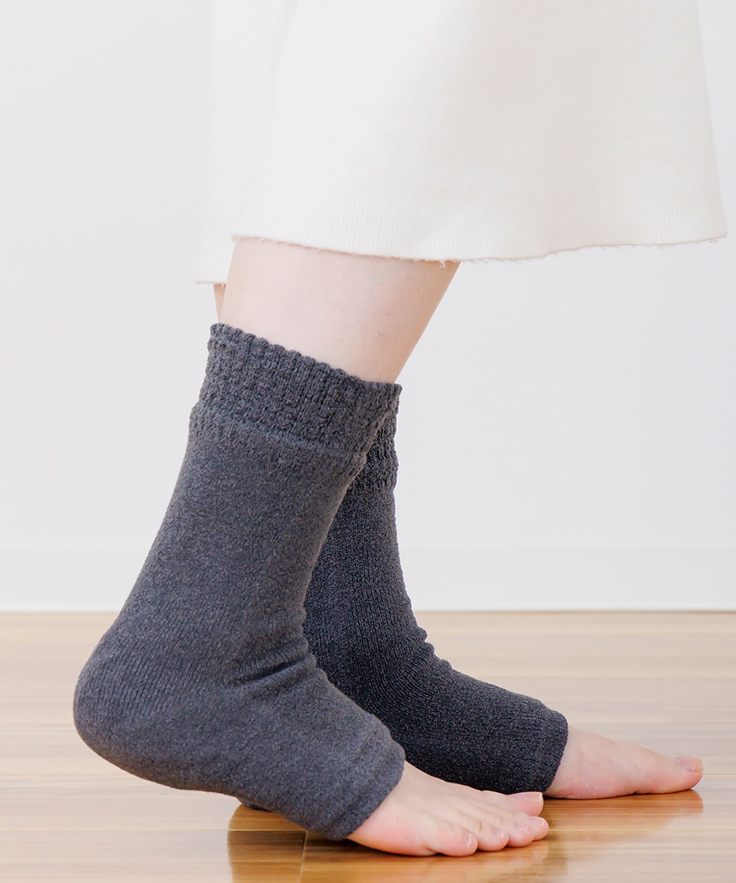 hinna　かかとモイストカバー DRGY Free