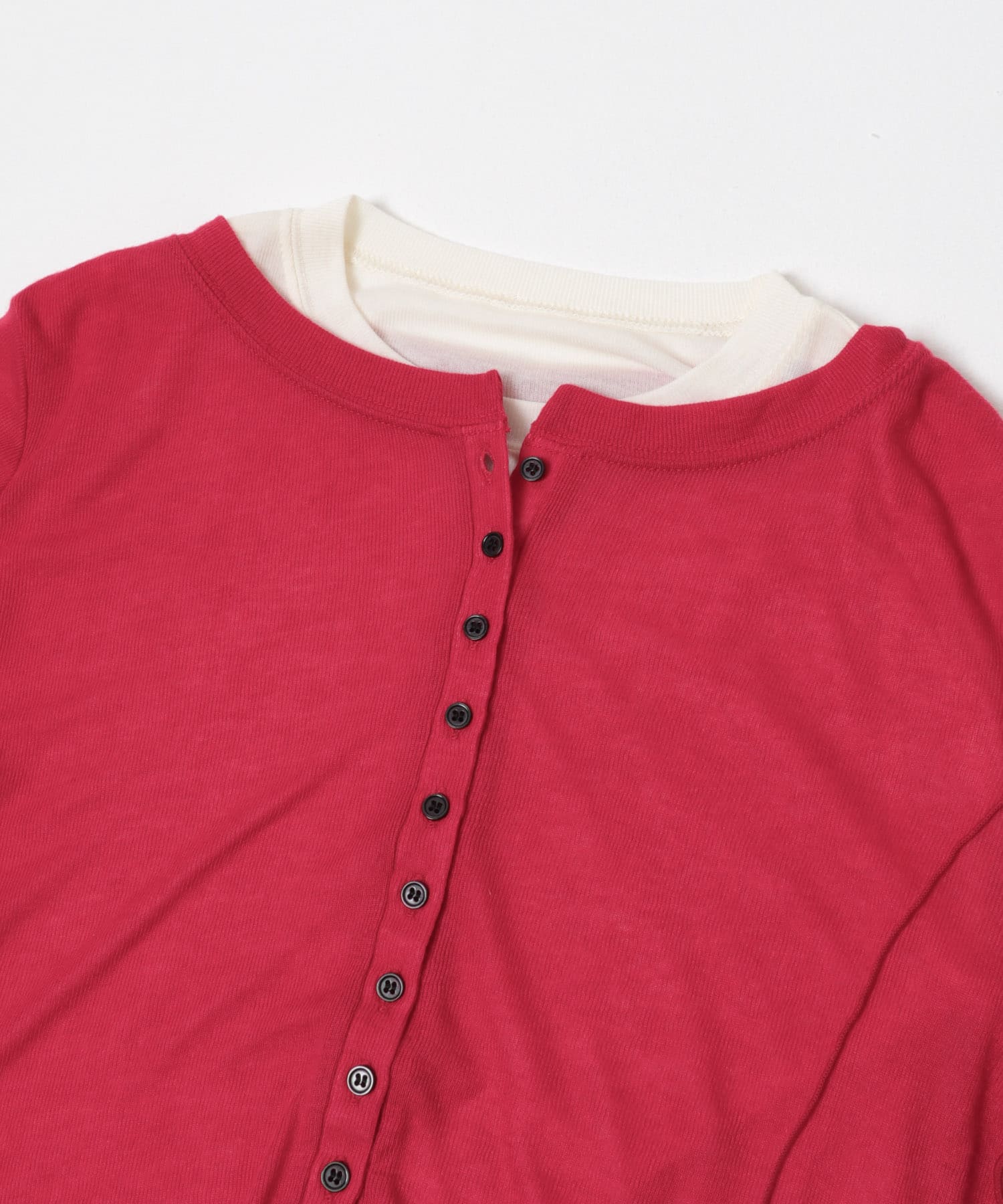 RED×IVORY
