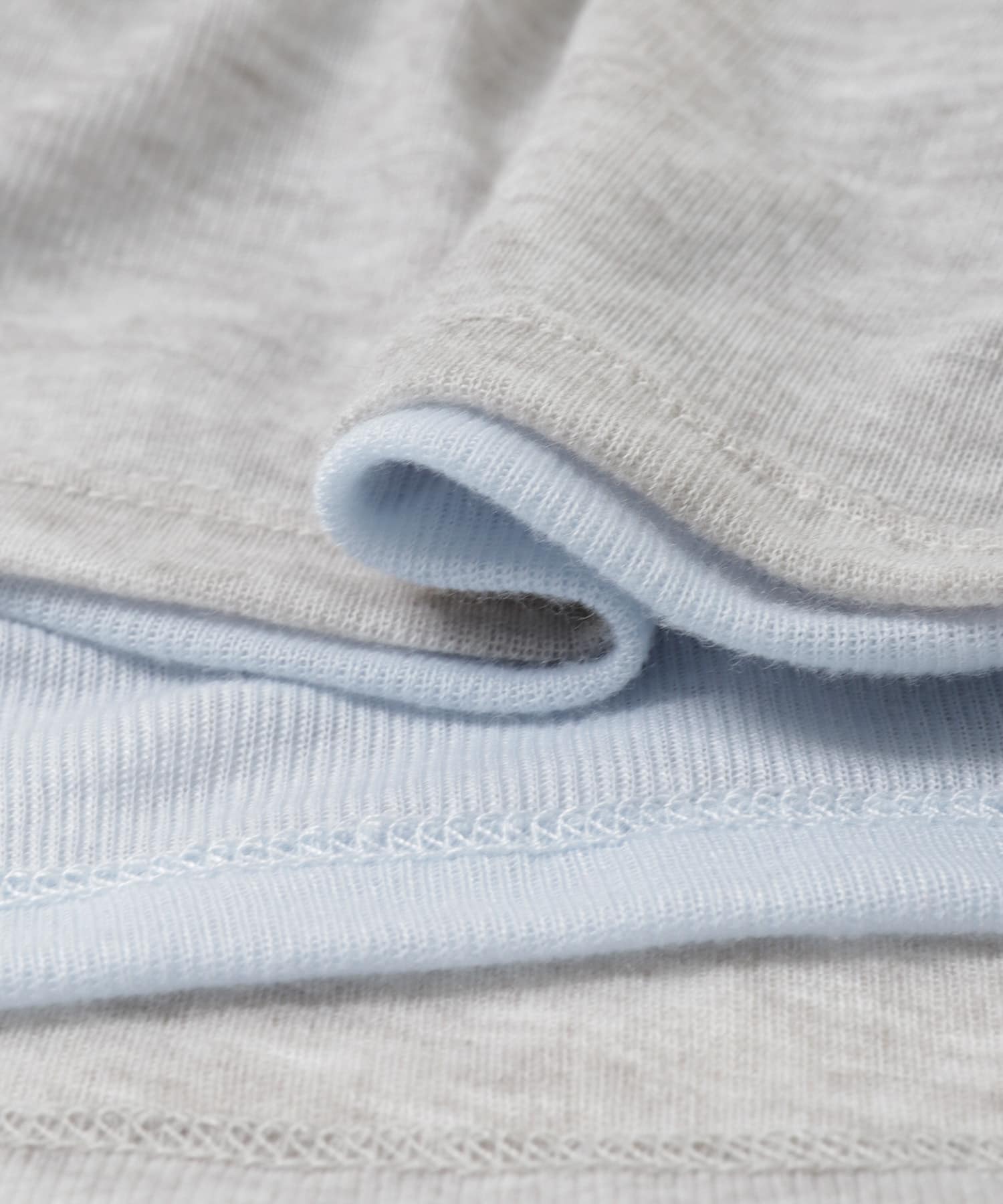 GRAY×BLUE