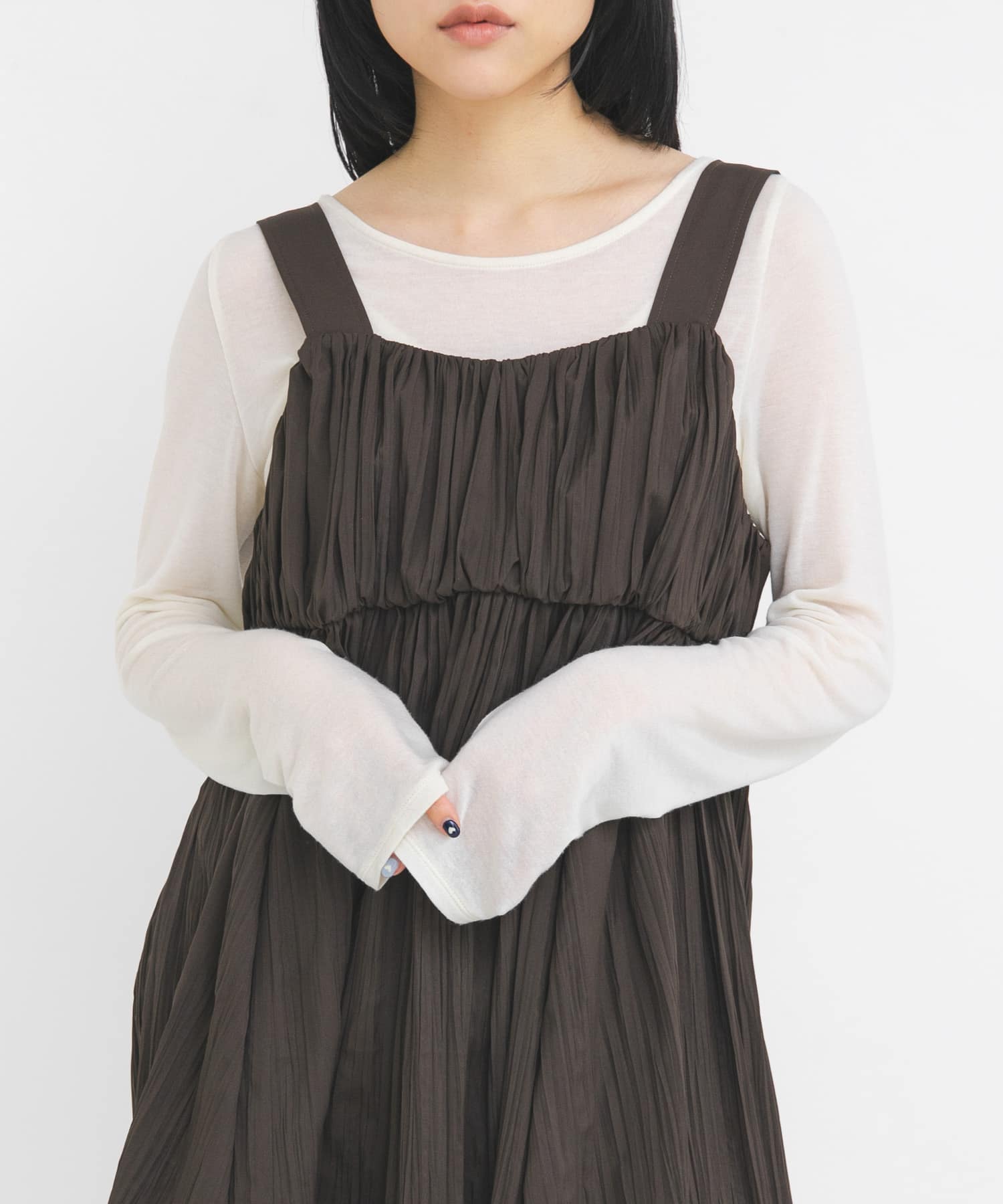 タックドレープロンTEE