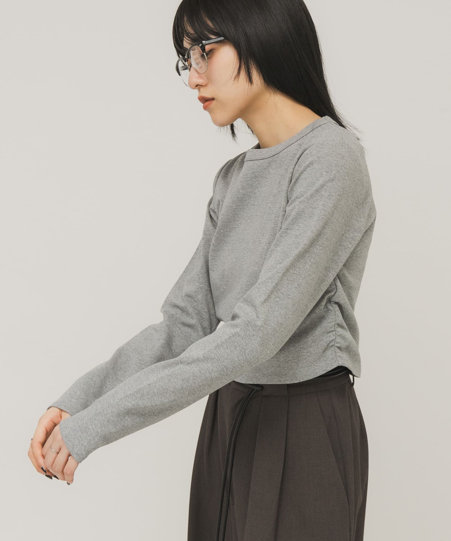 TOP GRAY