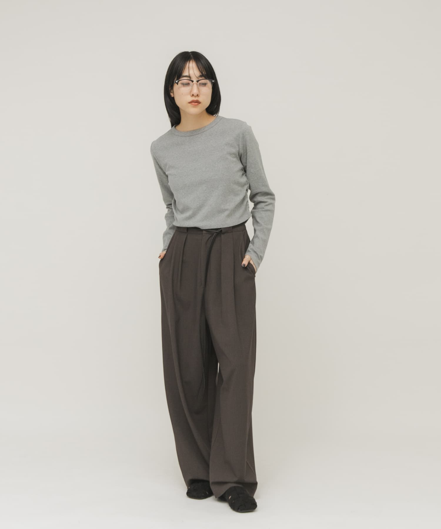 TOP GRAY