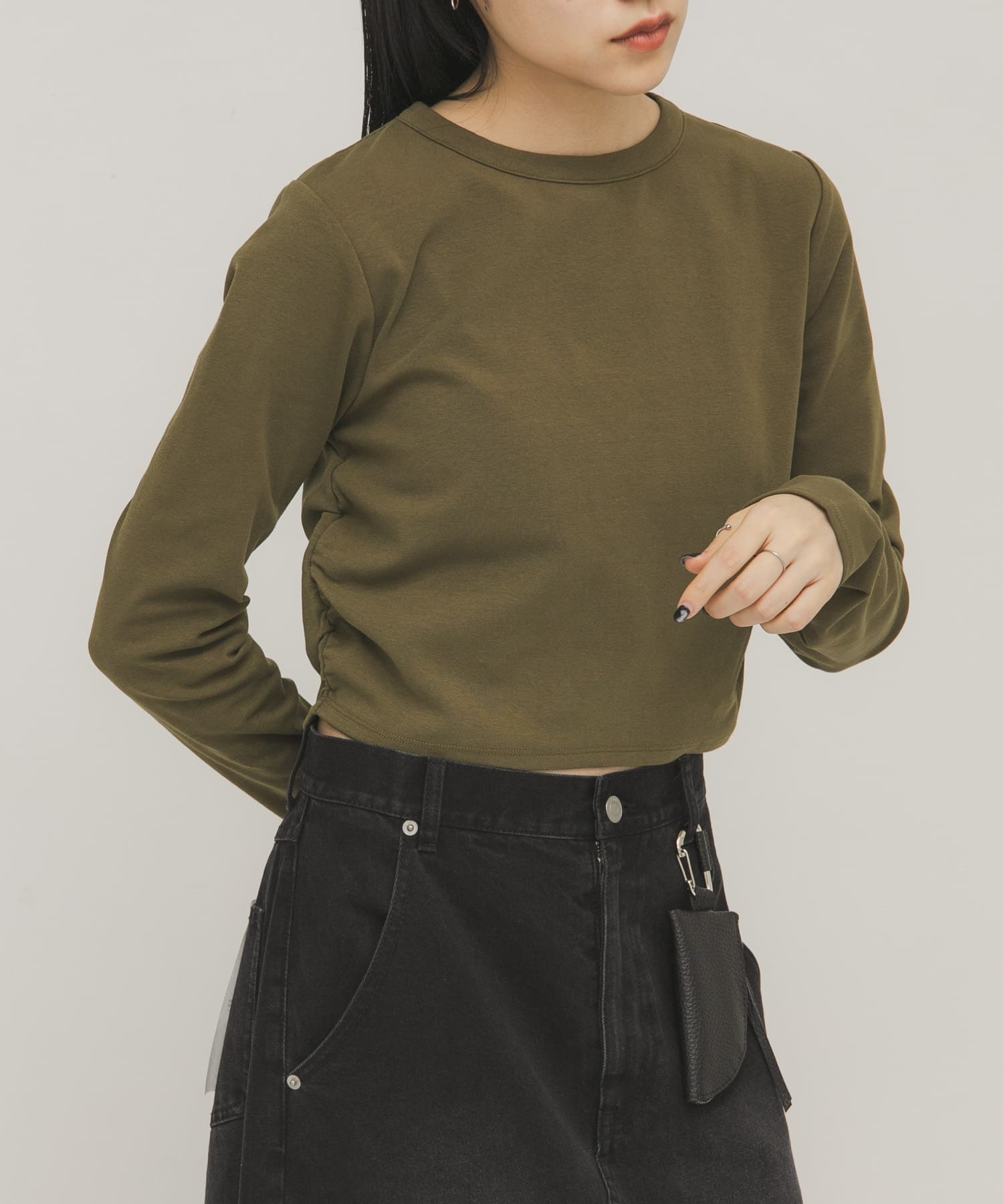 KHAKI