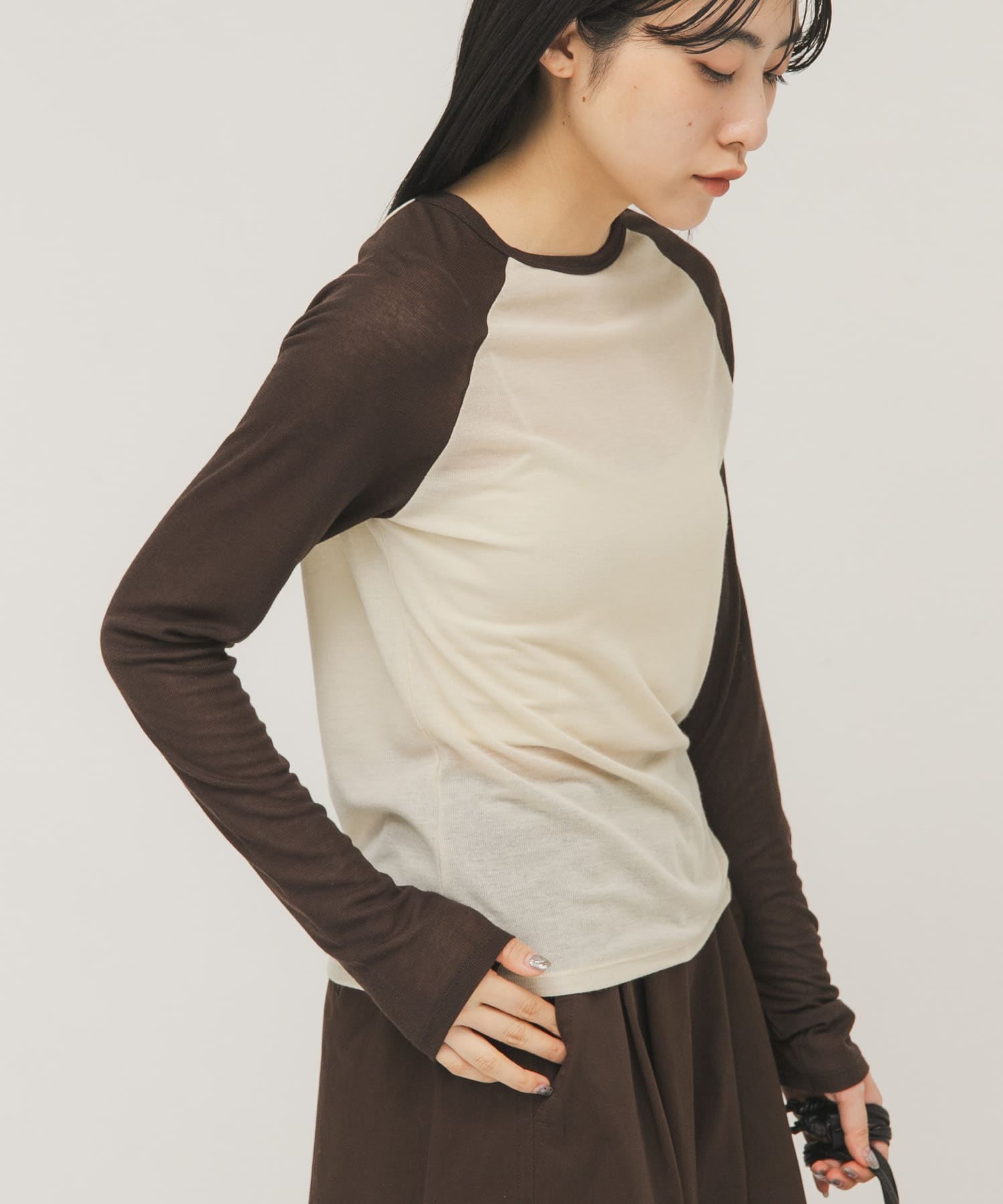 BEIGE×BRN