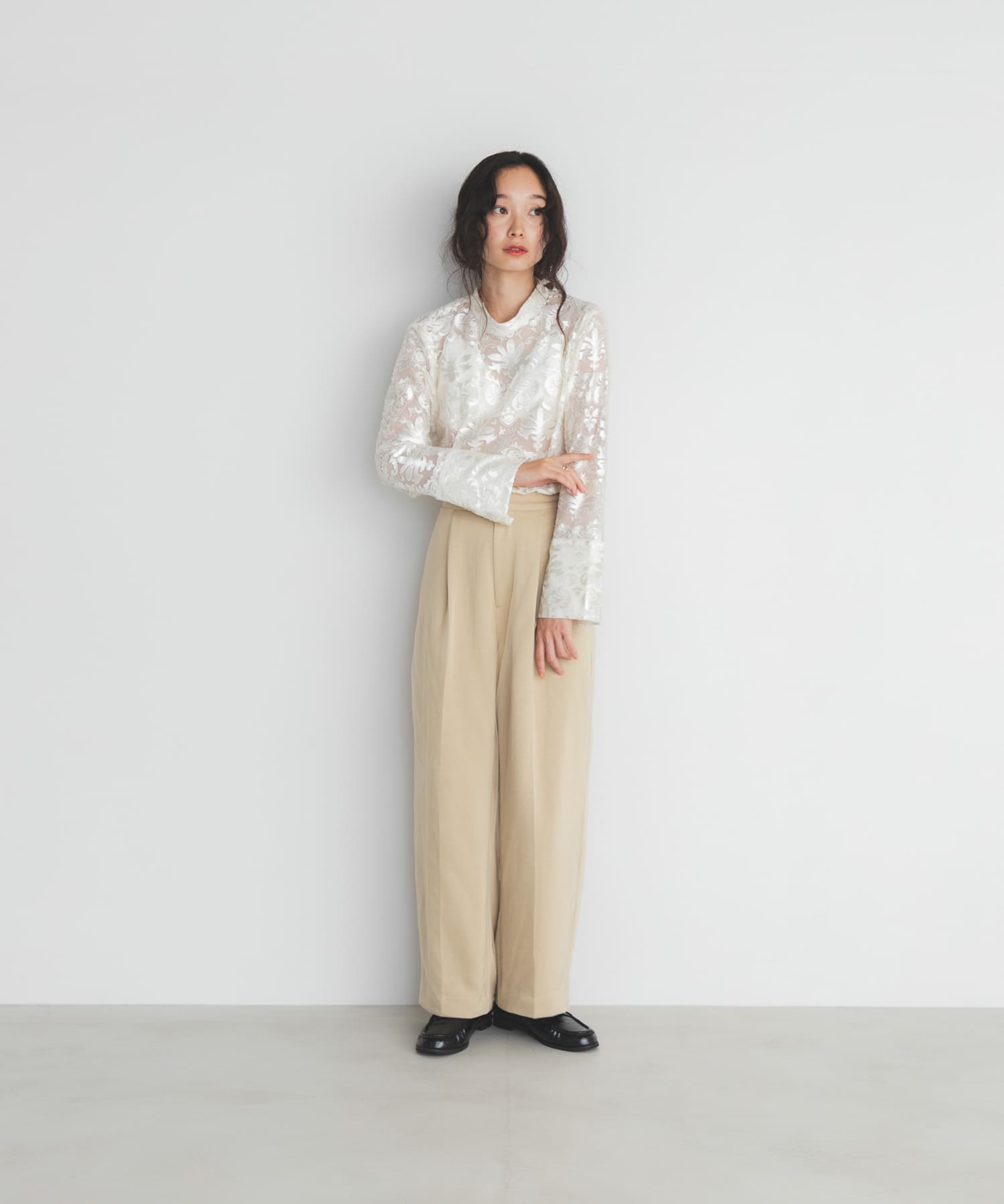 IVORY