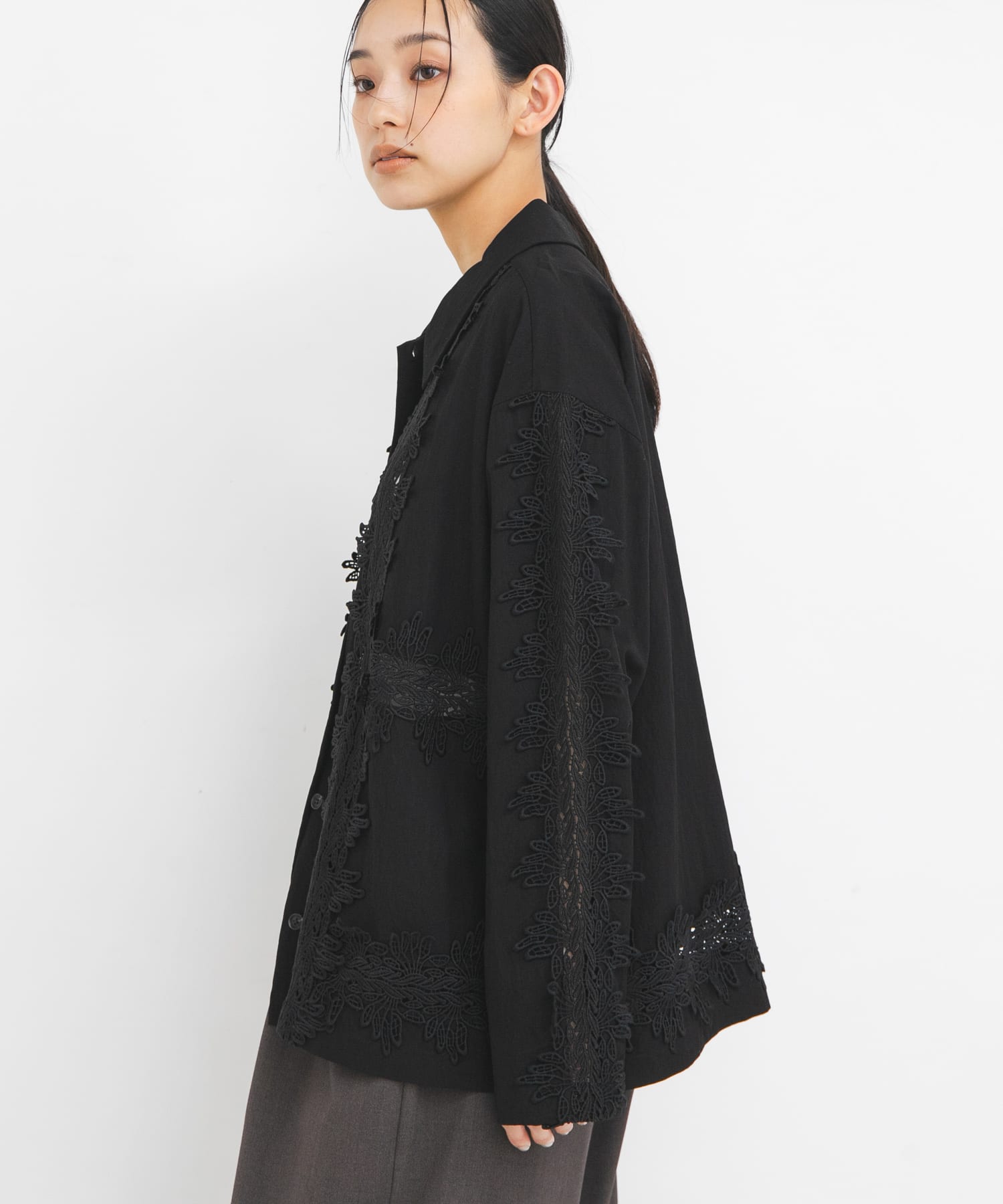 身長 : 163cm サイズ : one