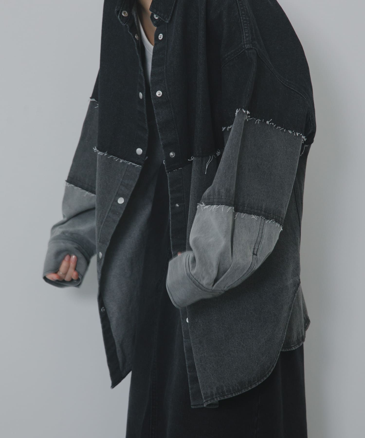 身長 : 162cm サイズ : one