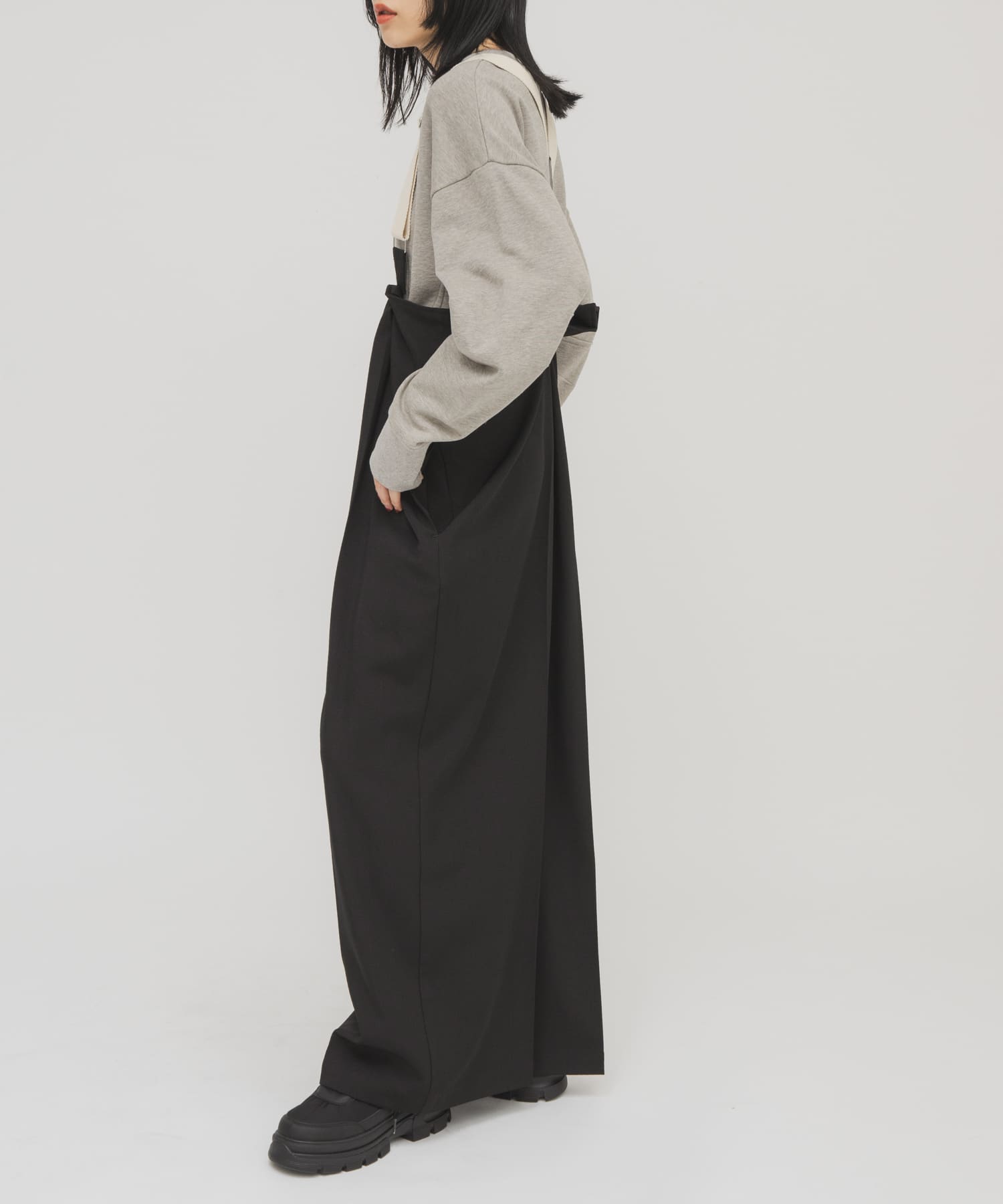 身長 : 160cm サイズ : one