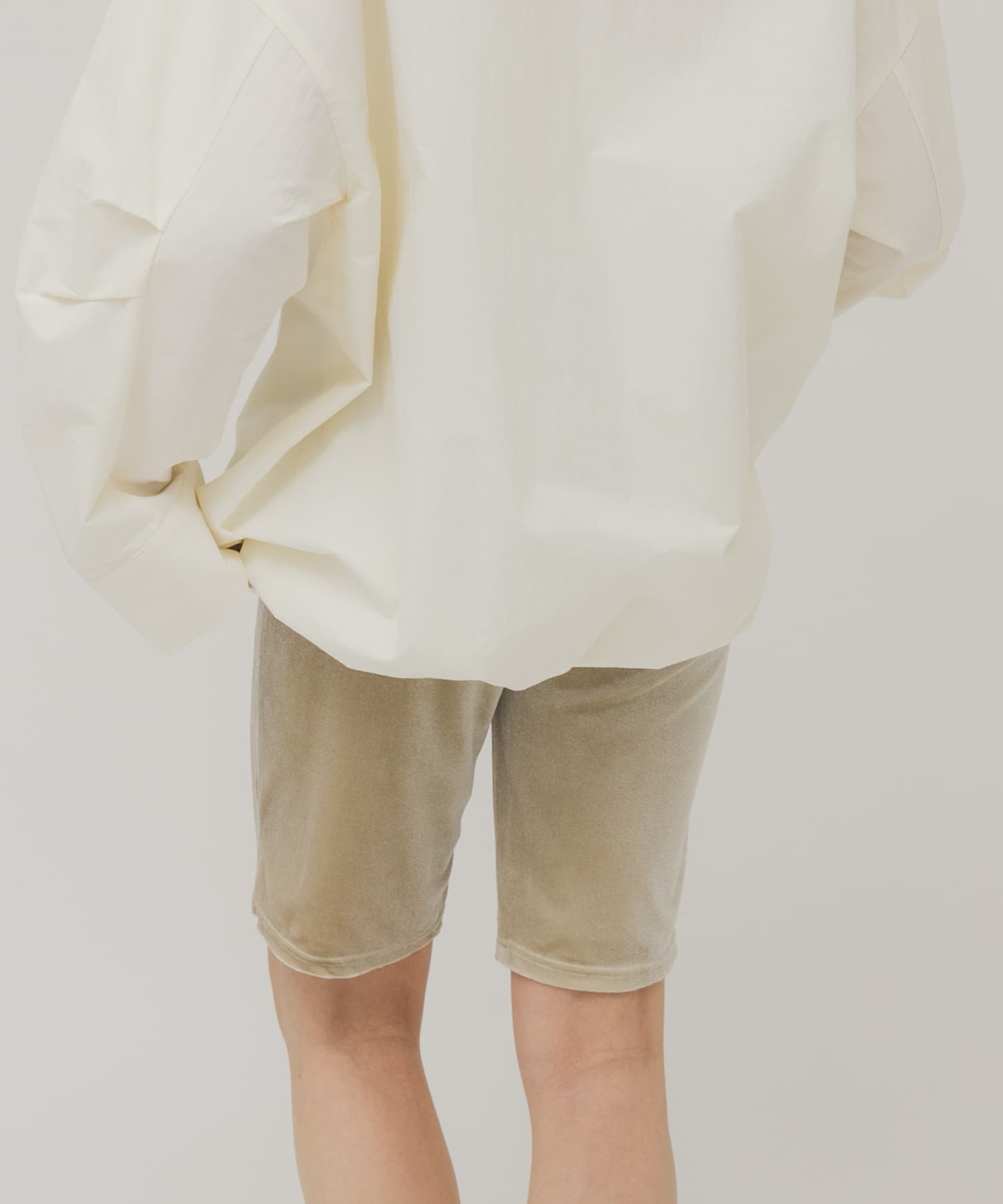 身長：160cm サイズ：one