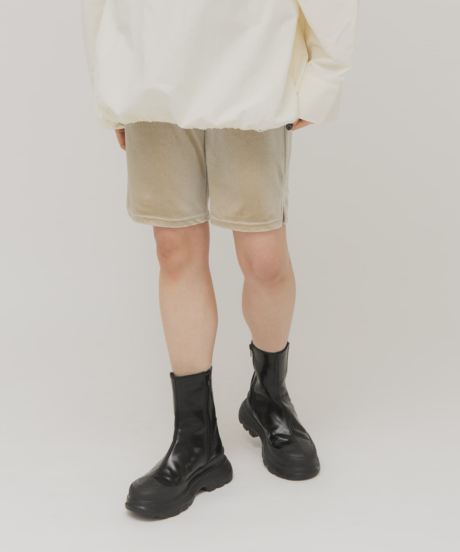 身長：160cm サイズ：one