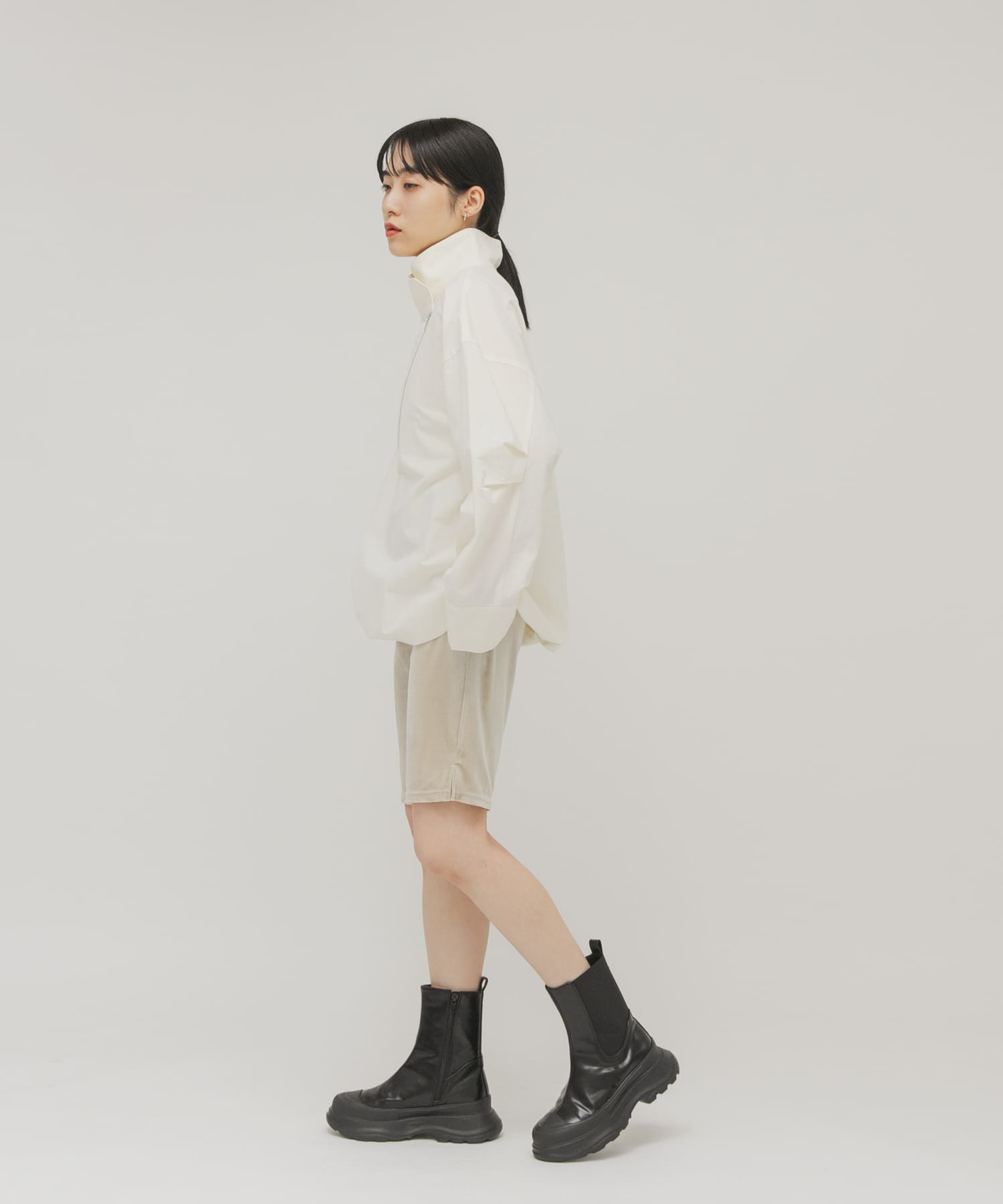 身長：160cm サイズ：one