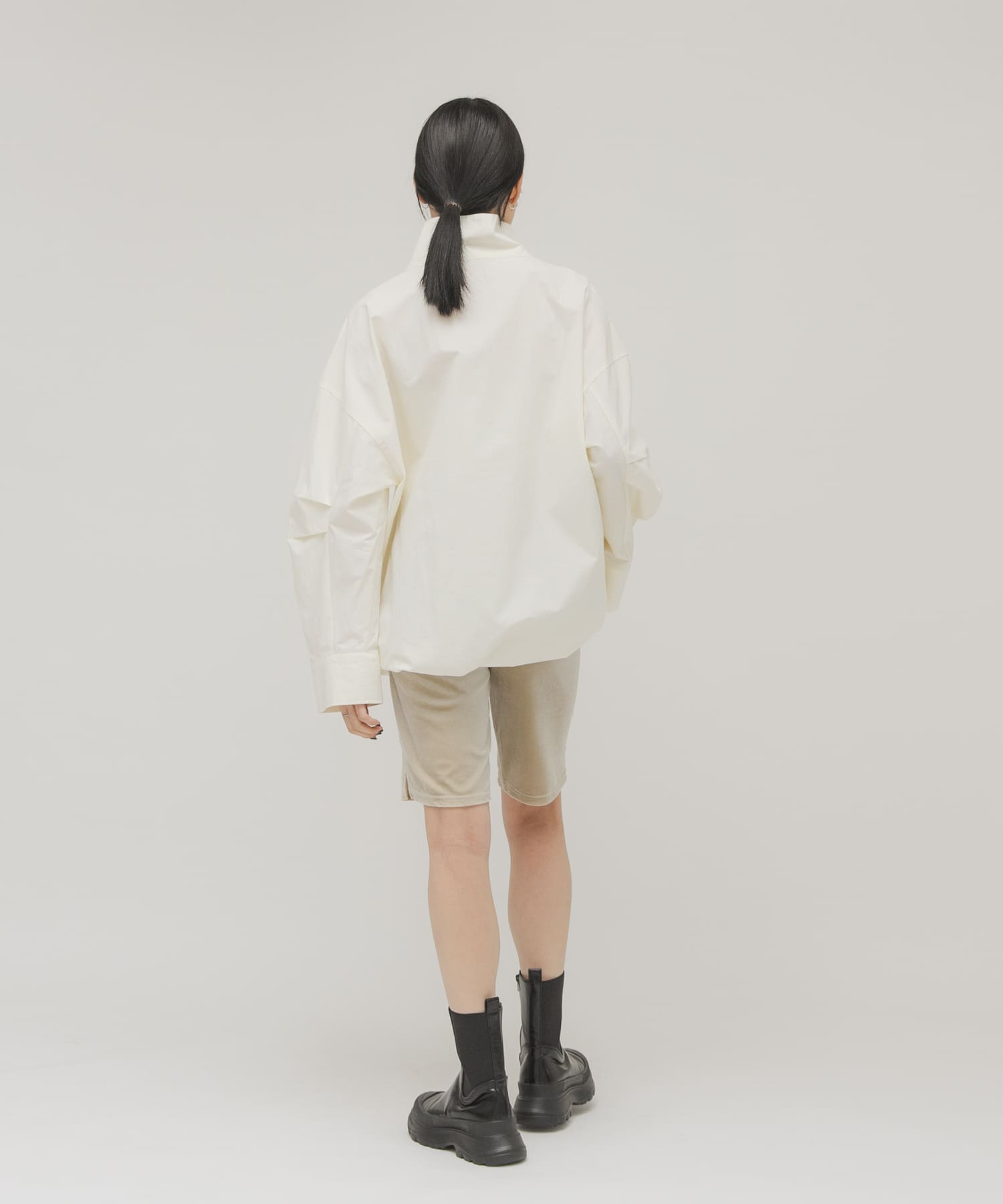 身長：160cm サイズ：one