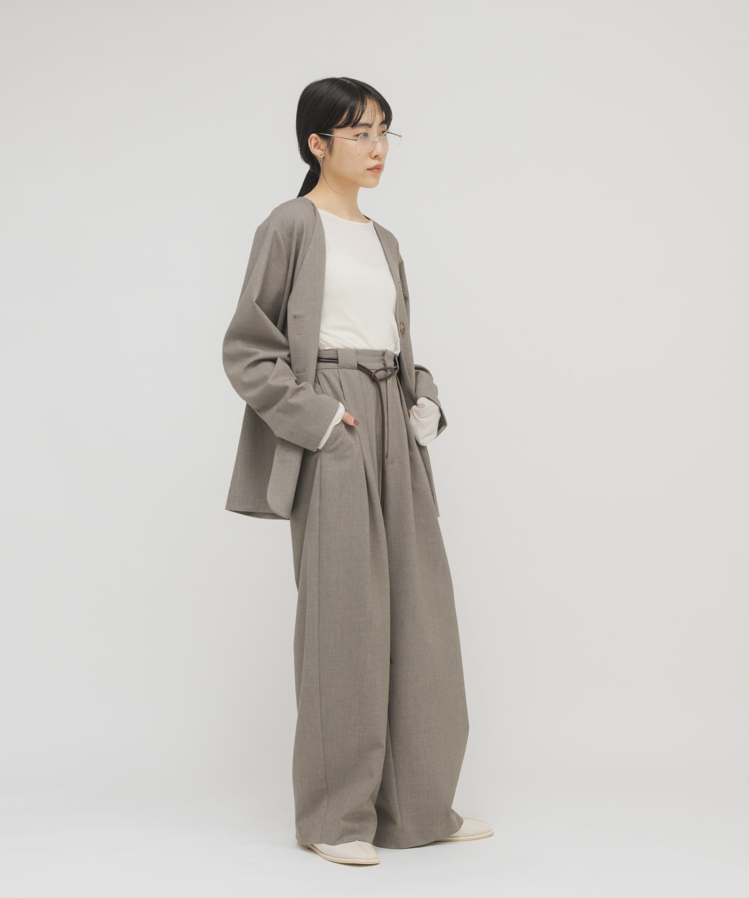 身長 : 160cm サイズ : 36