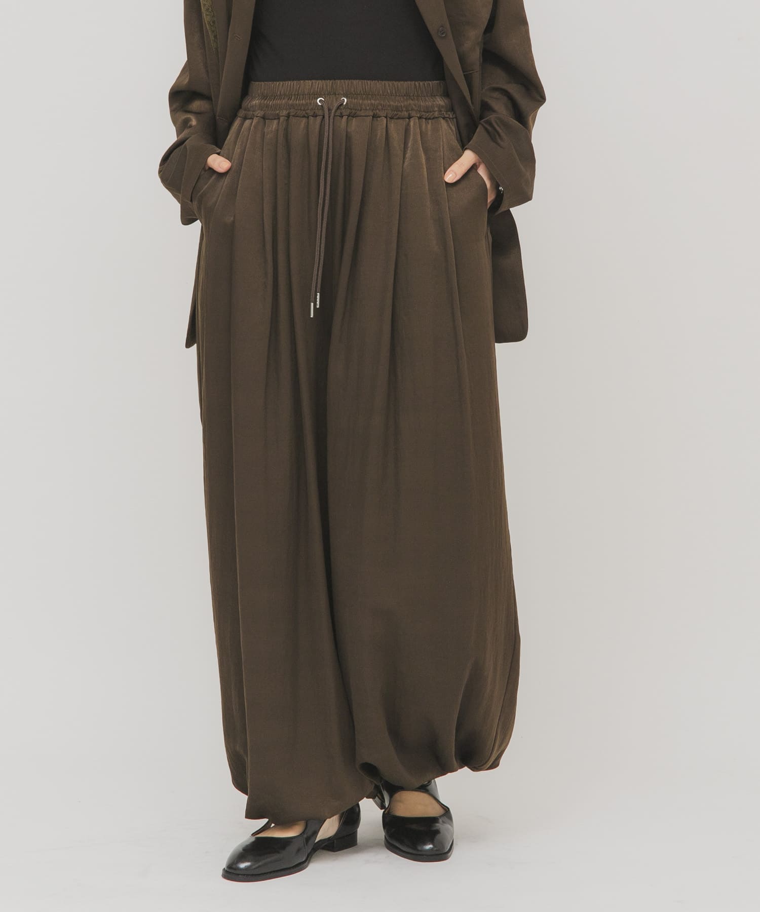 身長 : 163cm サイズ : one