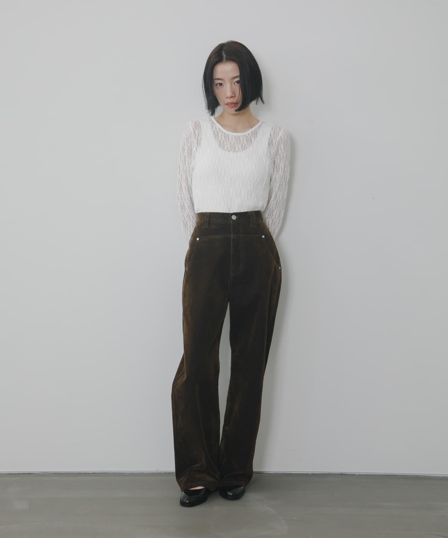 身長 : 162cm サイズ : 36