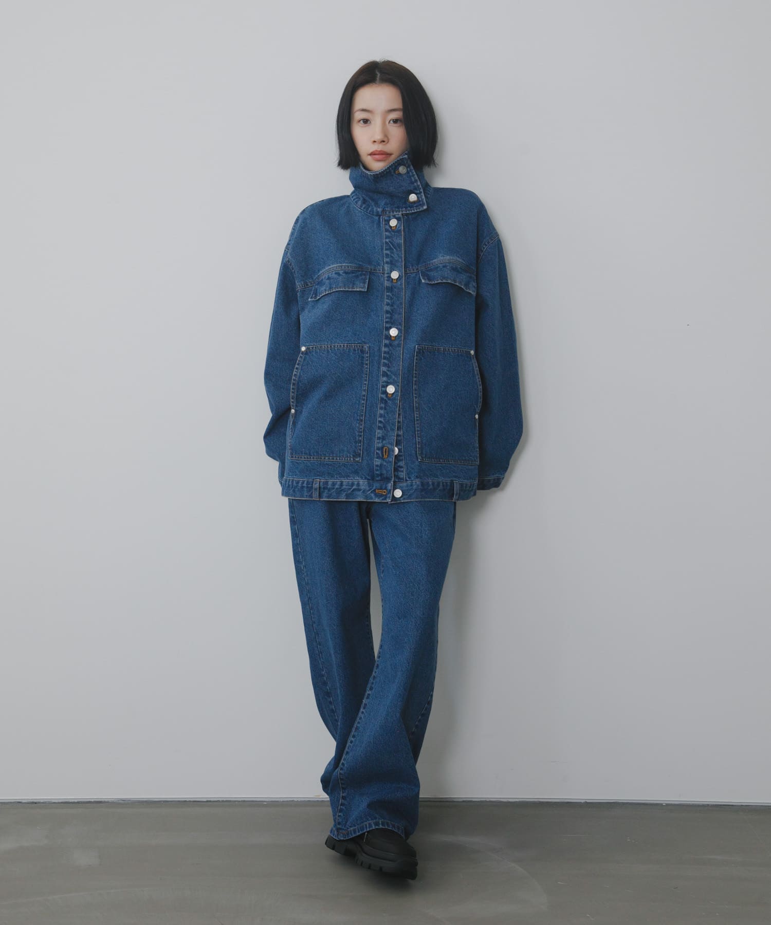 身長 : 162cm サイズ : 36