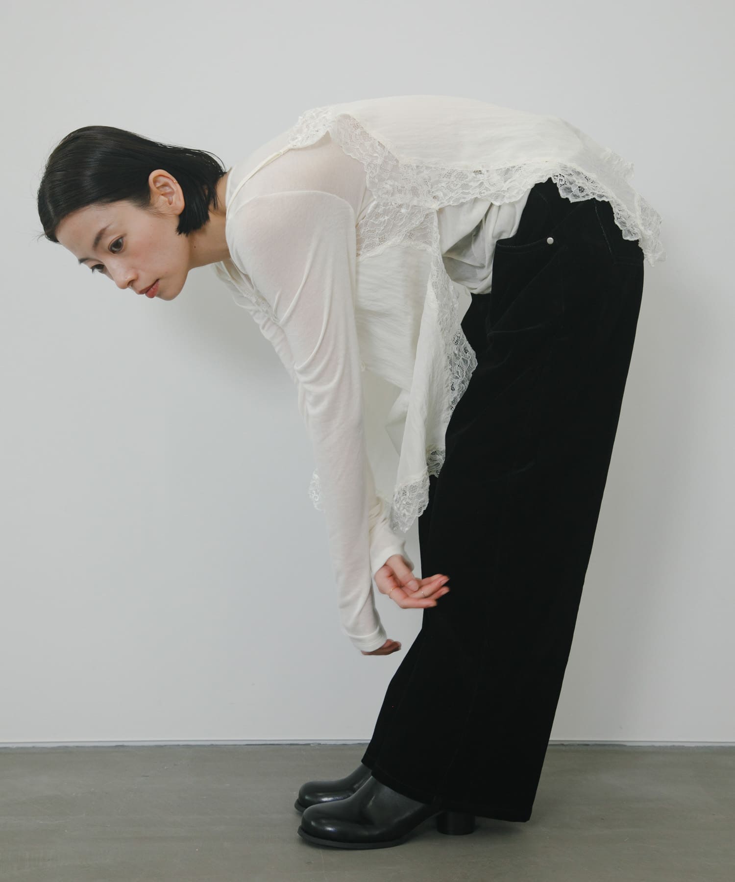 身長 : 162cm サイズ : 36