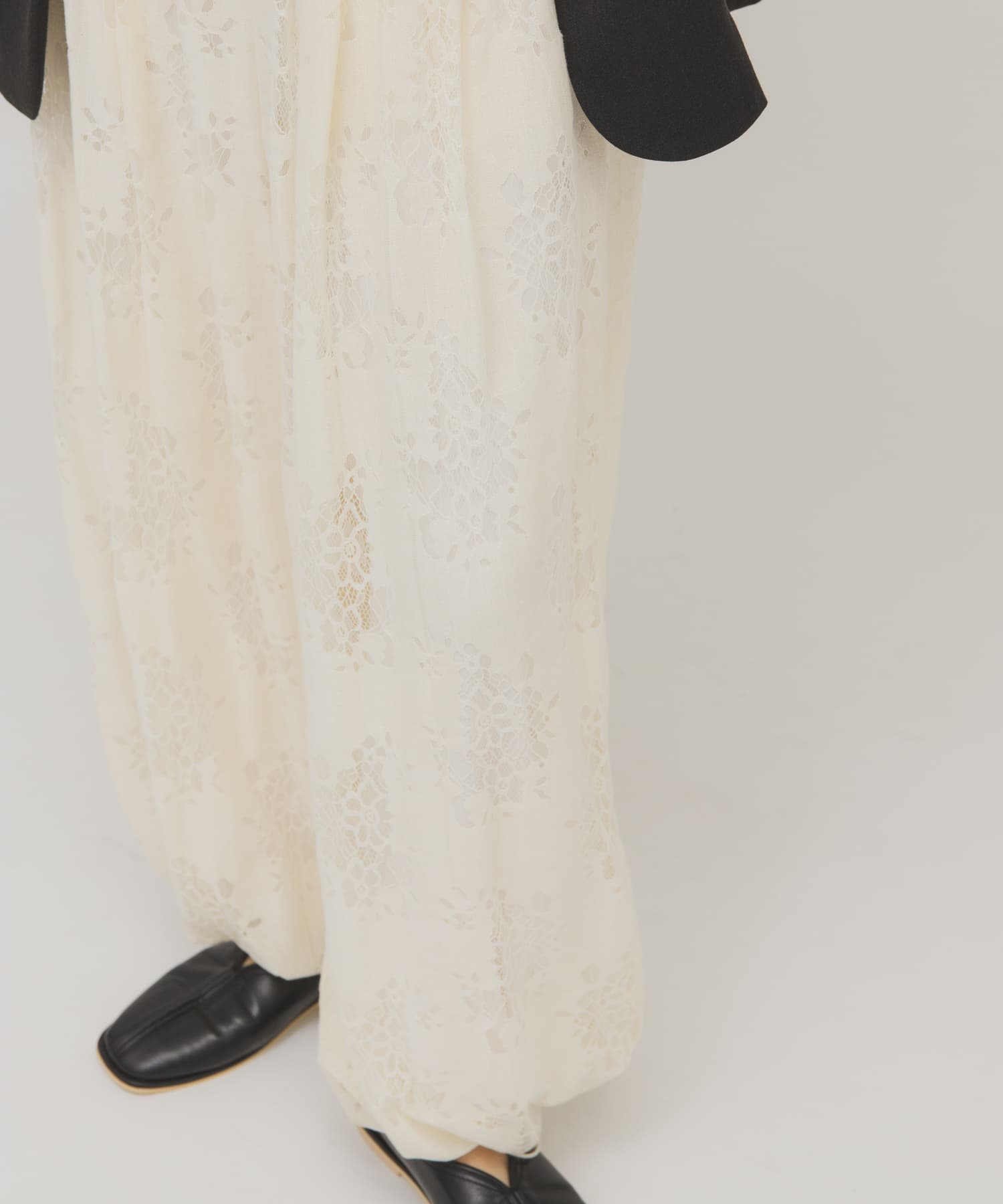 IVORY