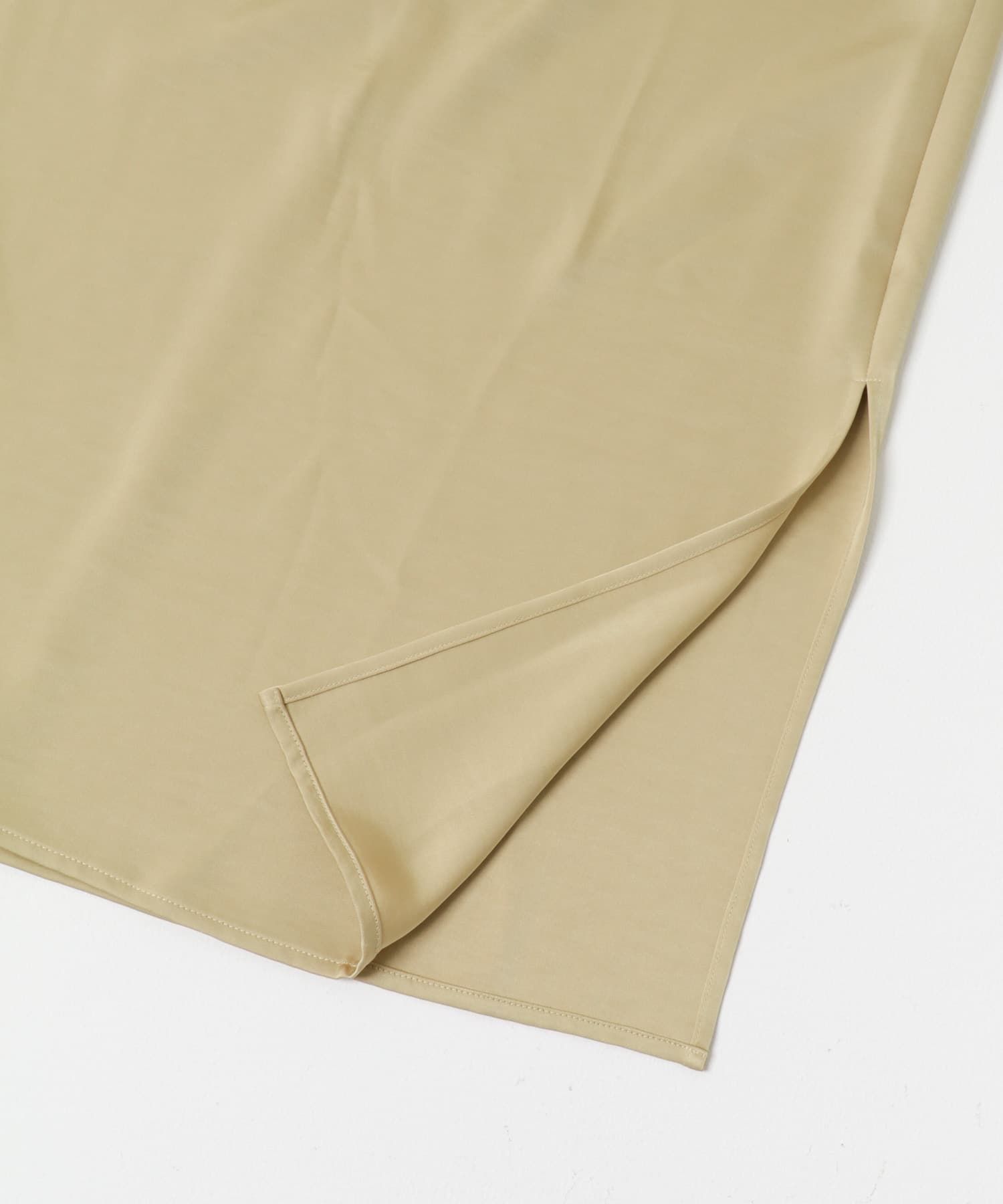 ドロストサテンキャミワンピース BEIGE One