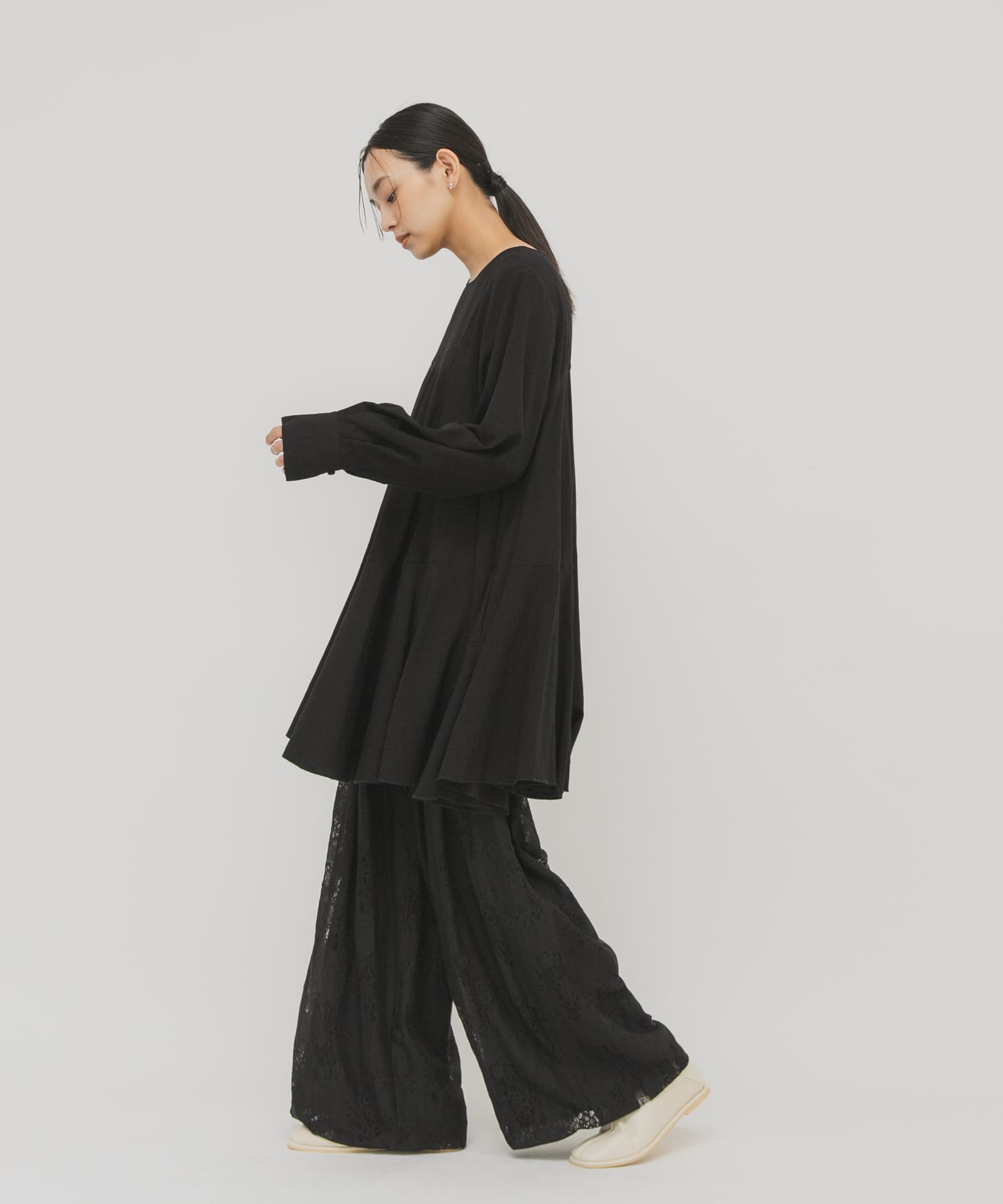 身長：163cm サイズ：one