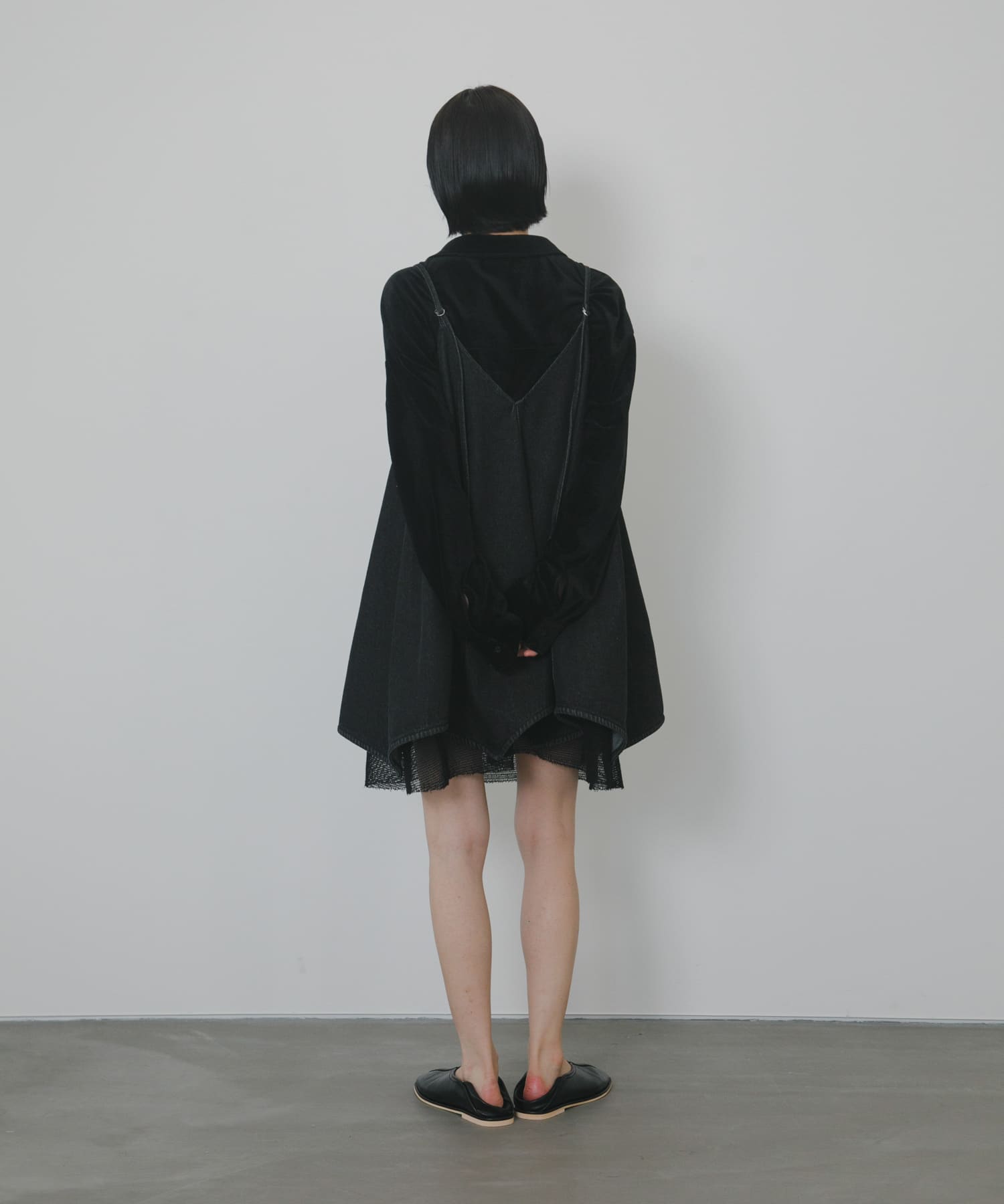 身長 : 162cm サイズ : one