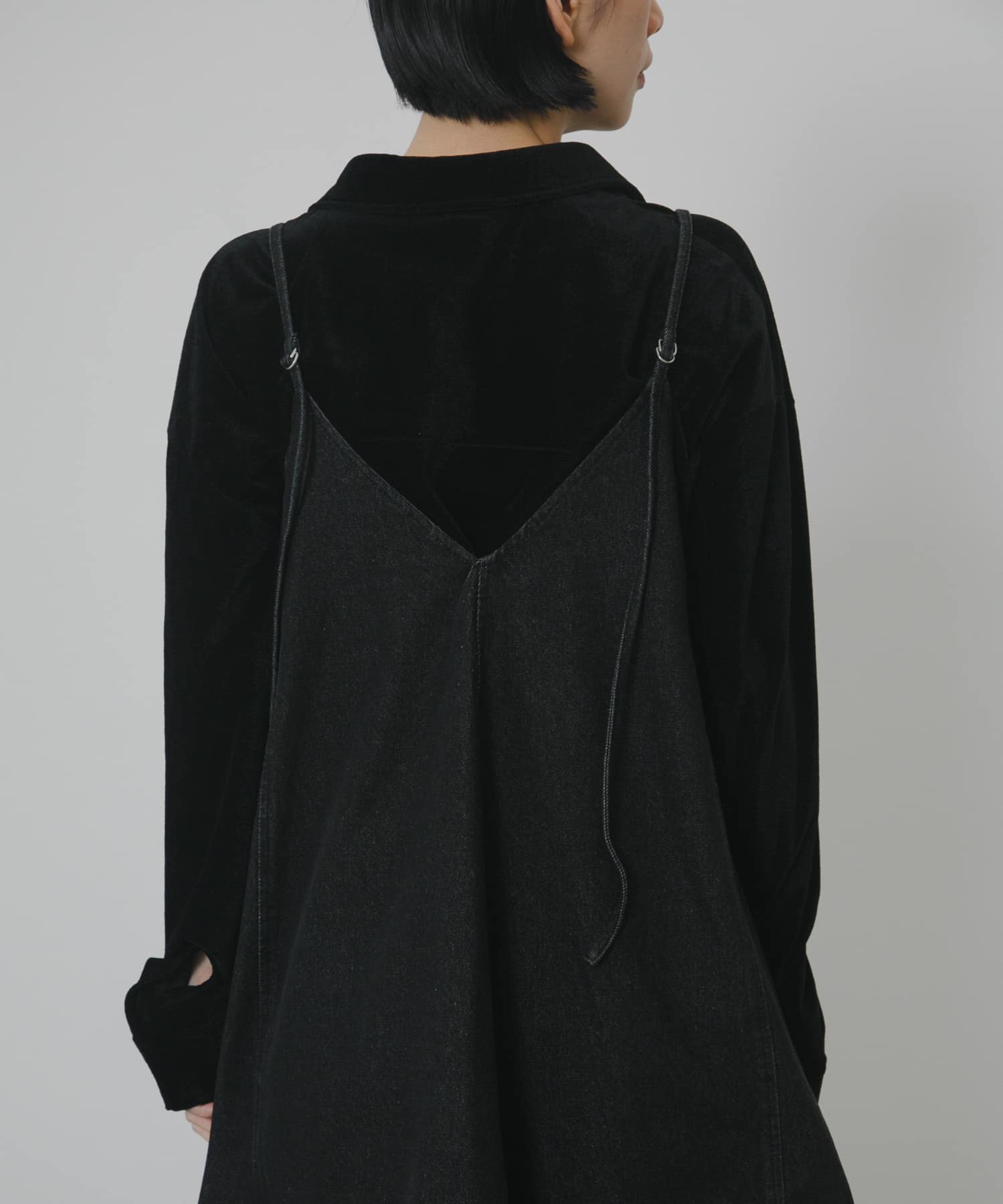 身長 : 162cm サイズ : one