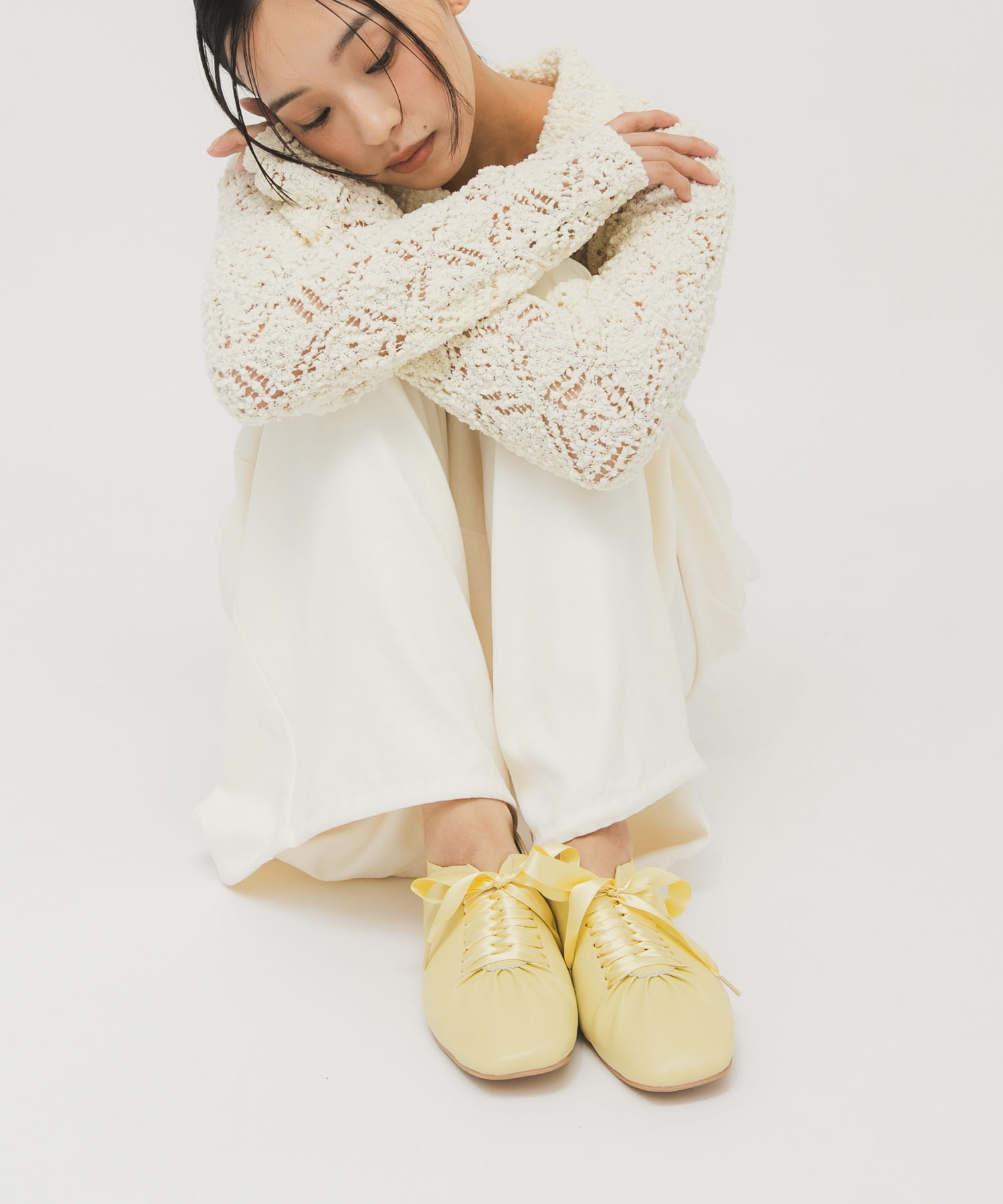 サテンリボンギャザーシューズ YELLOW 36