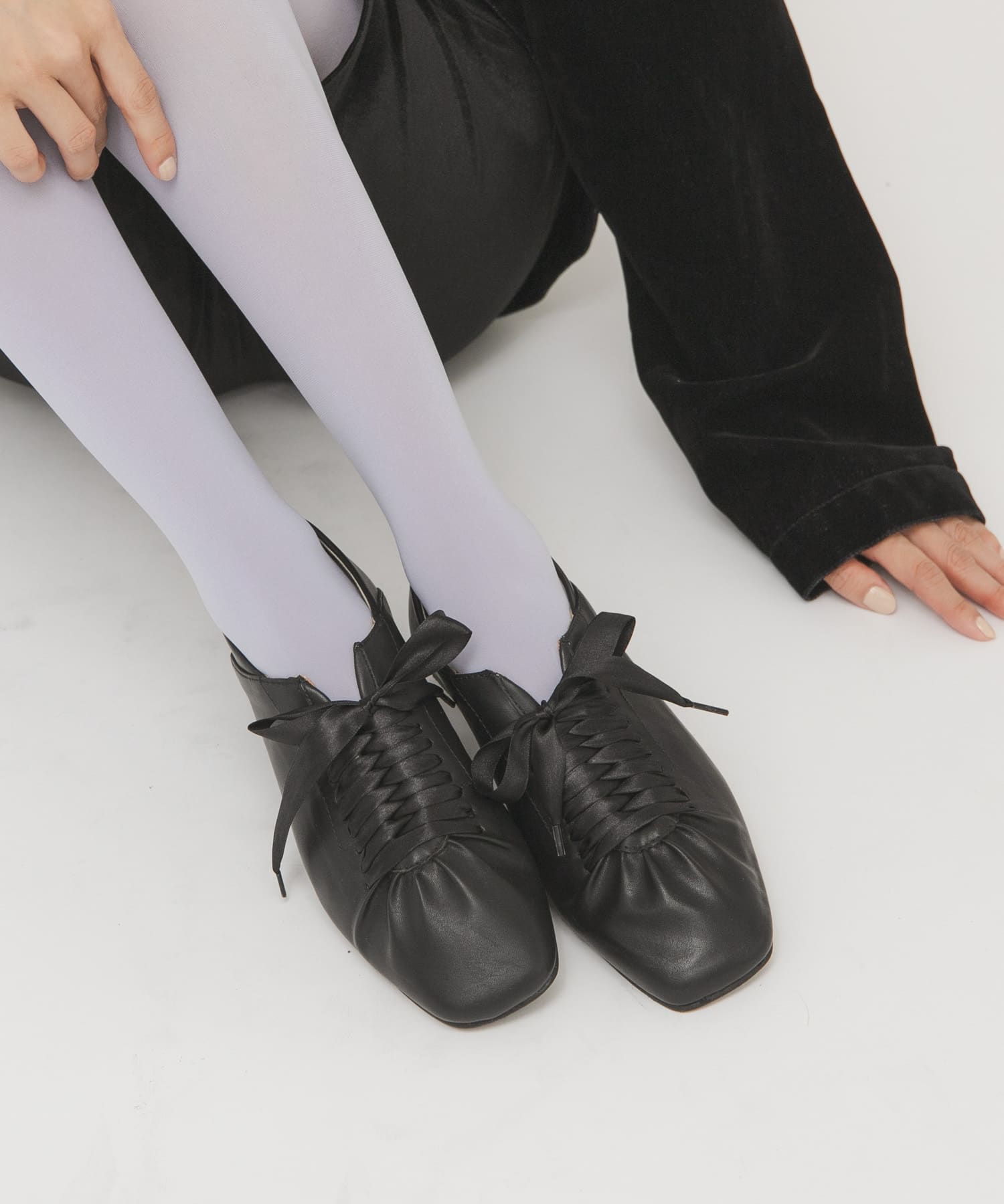 サテンリボンギャザーシューズ BLACK 36