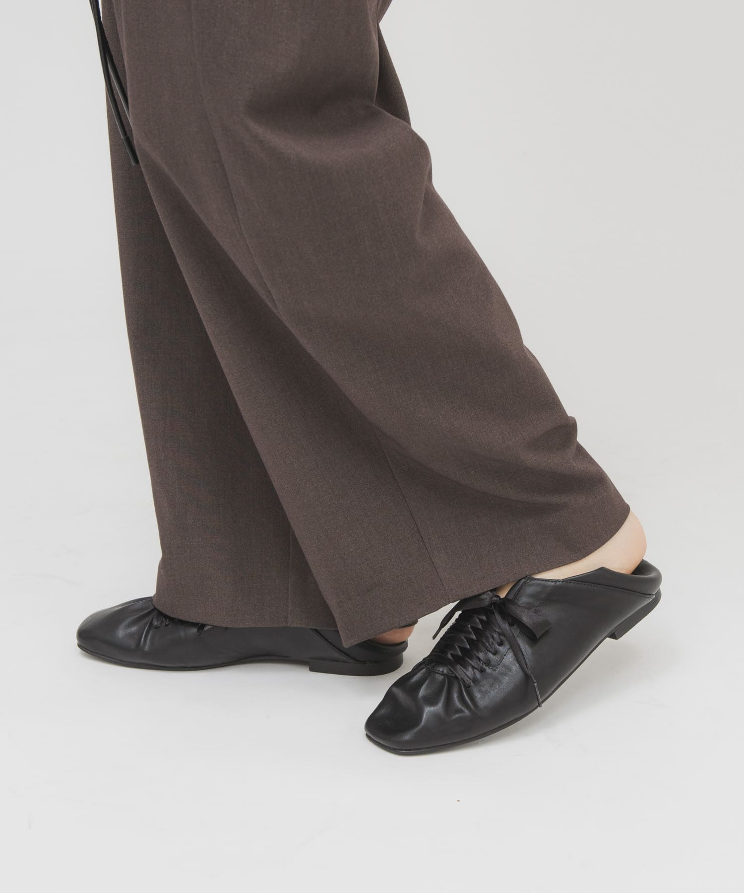 サテンリボンギャザーシューズ BLACK 36