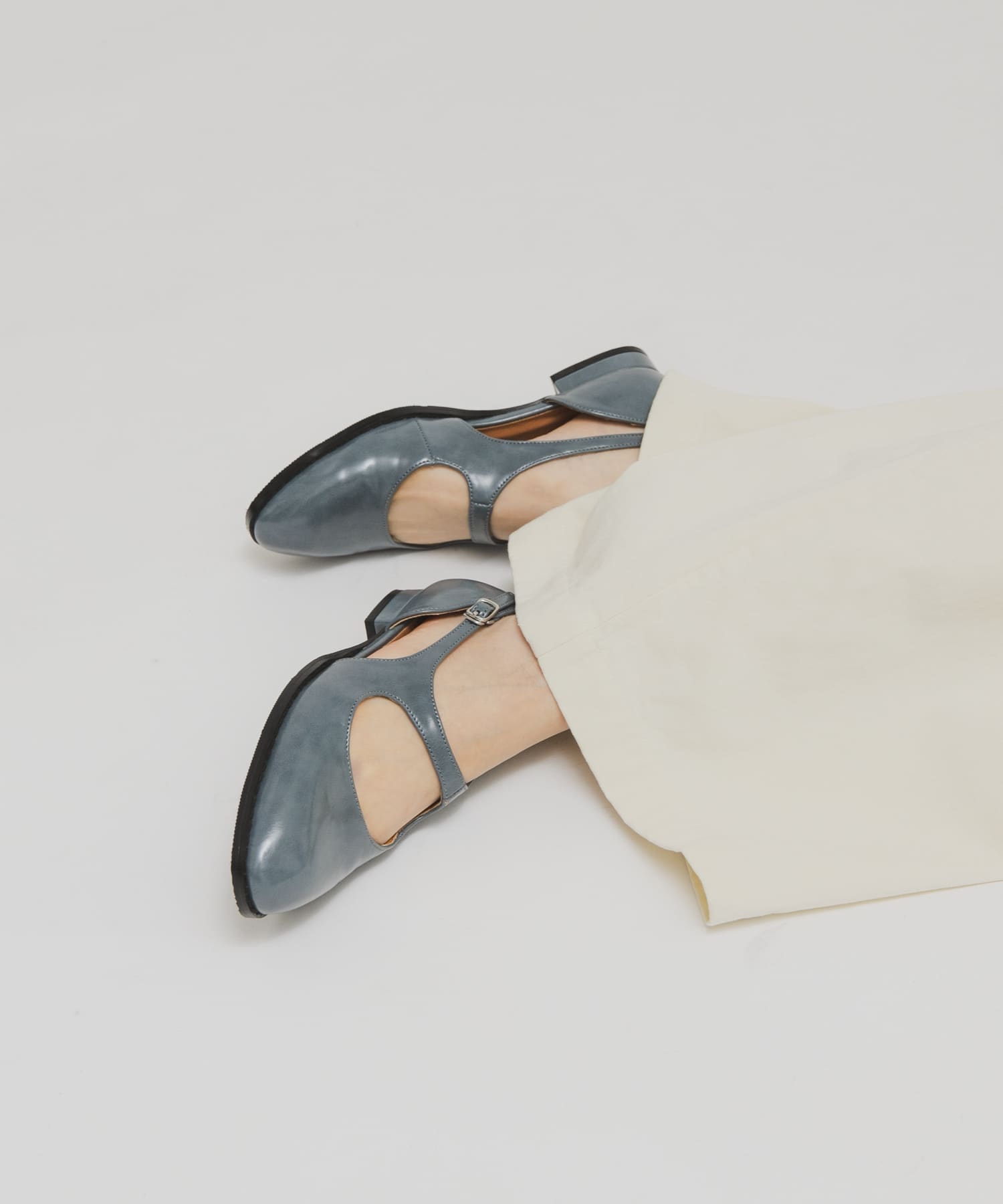 カットデザインメリージェーンローファー