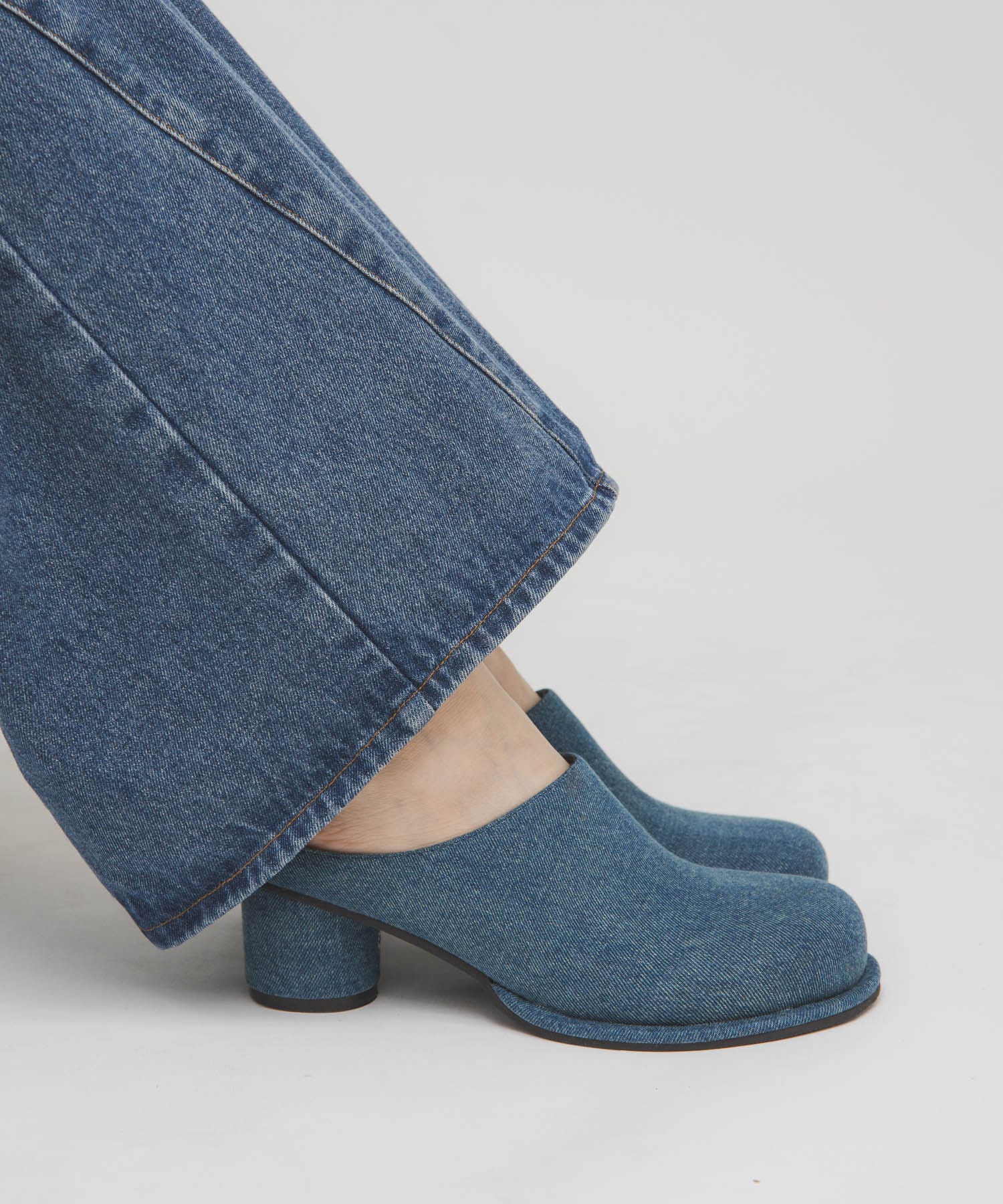 プランプトゥサボミュール DENIM 36