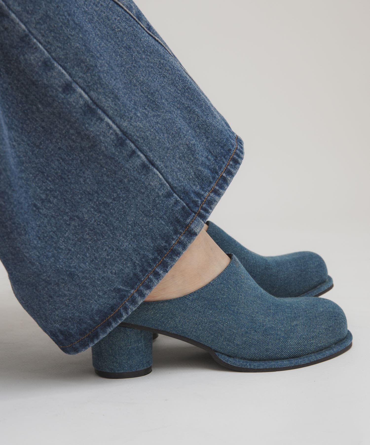 プランプトゥサボミュール DENIM 36