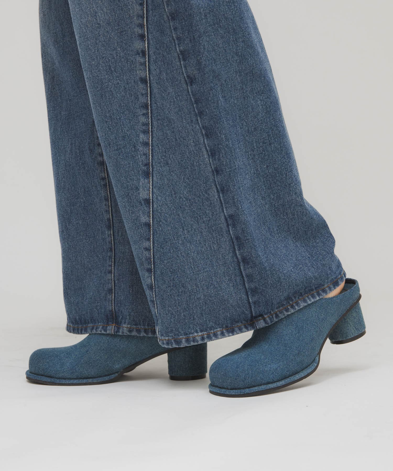 プランプトゥサボミュール DENIM 36