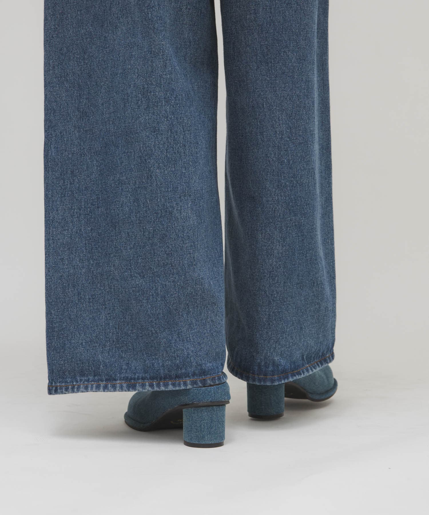 プランプトゥサボミュール DENIM 36