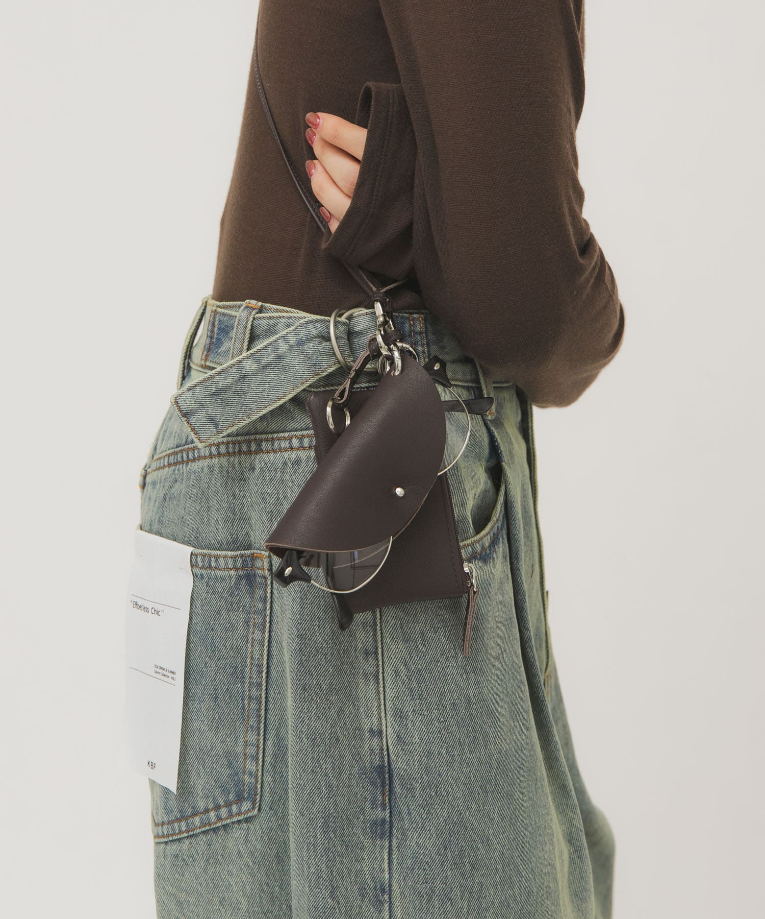 マルチポーチネックショルダー D.BROWN One