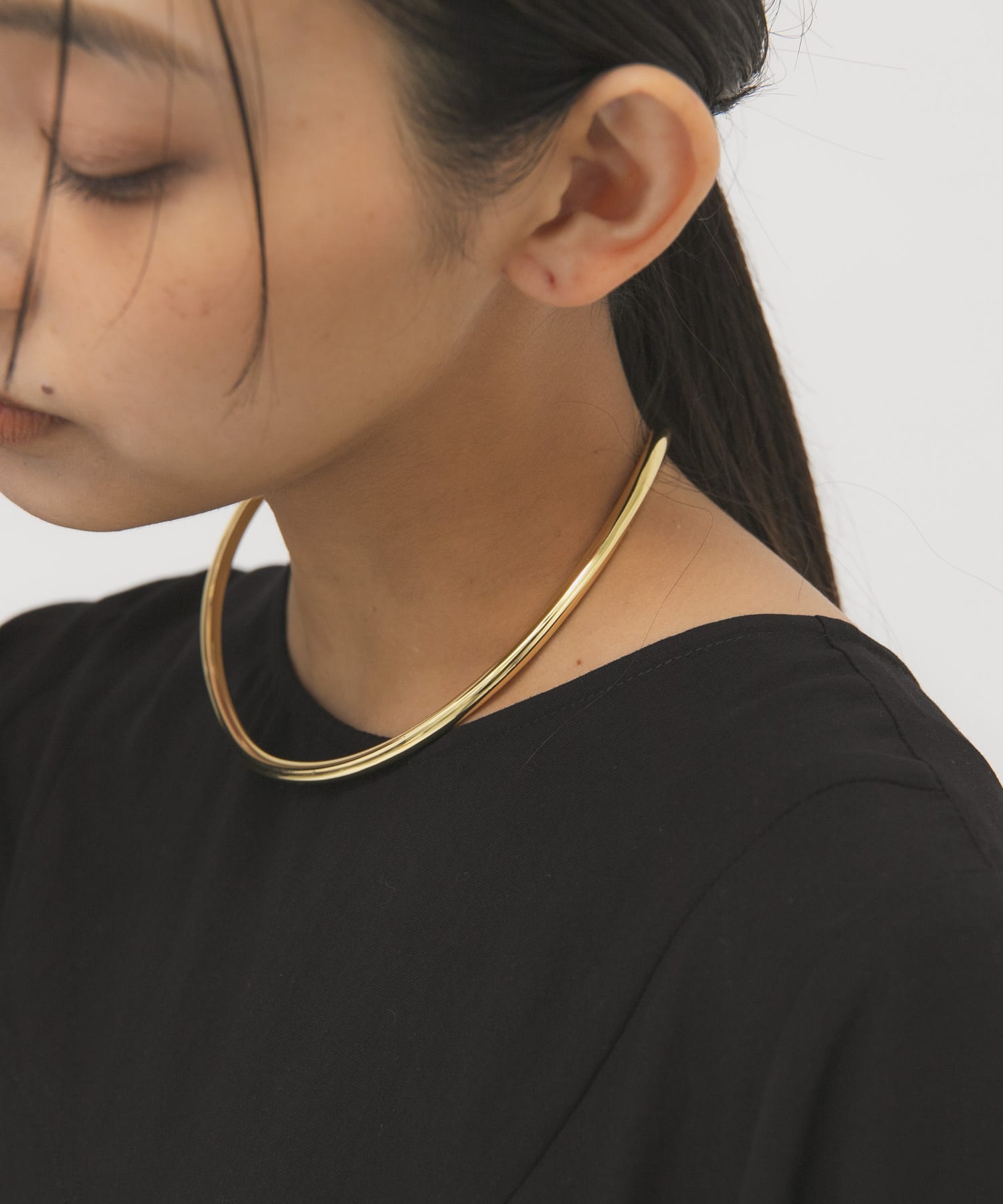 ラウンドチョーカー