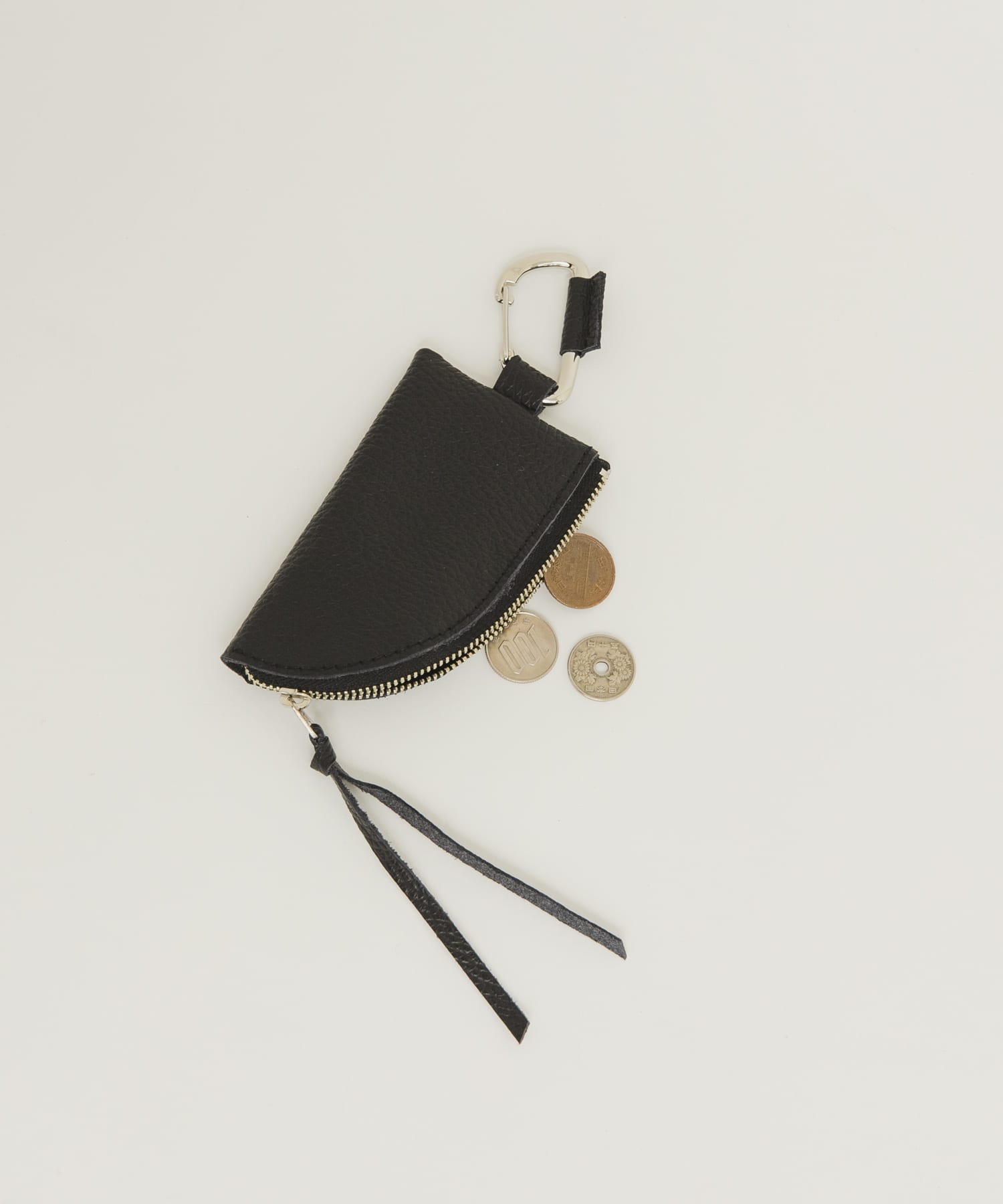 レザーポーチチャーム