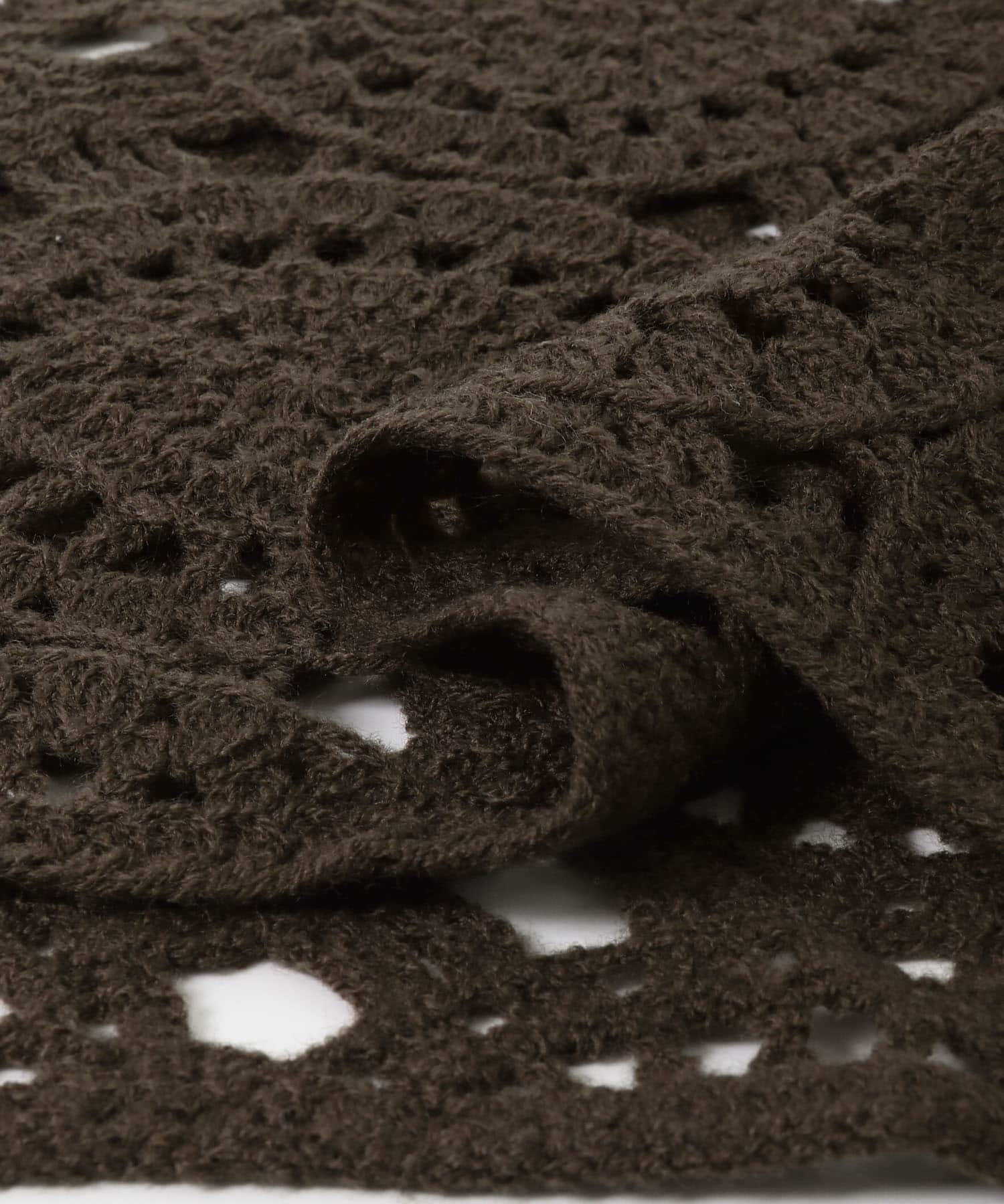 トライアングルクロシェスカーフ D.BROWN One