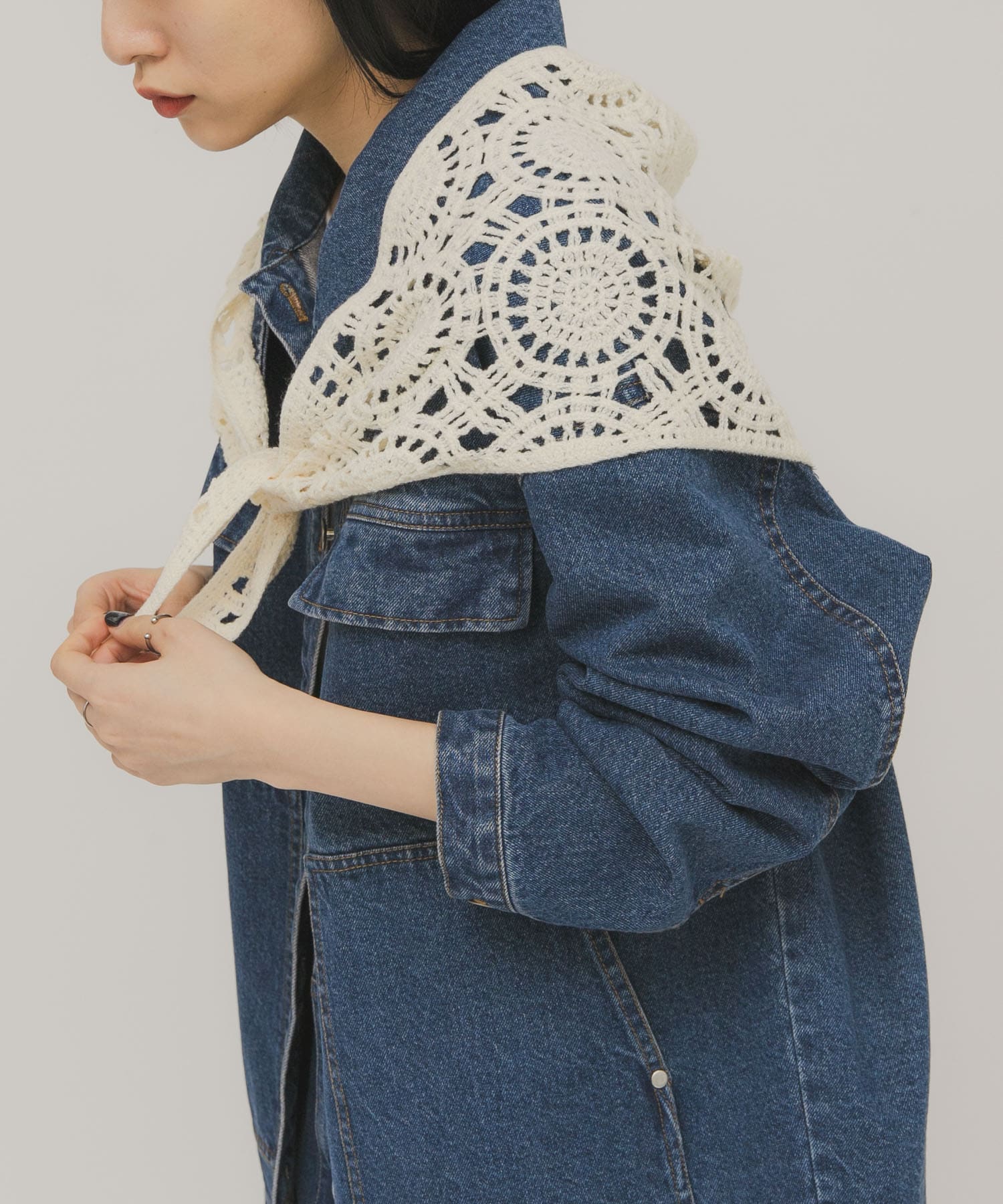 トライアングルクロシェスカーフ IVORY One