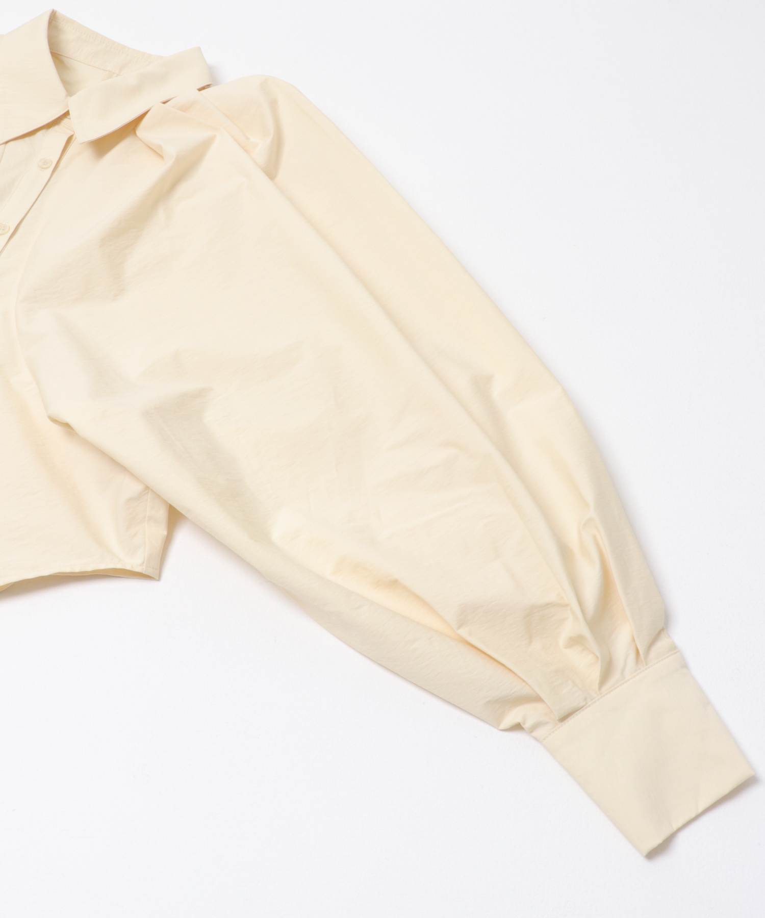 L.BEIGE